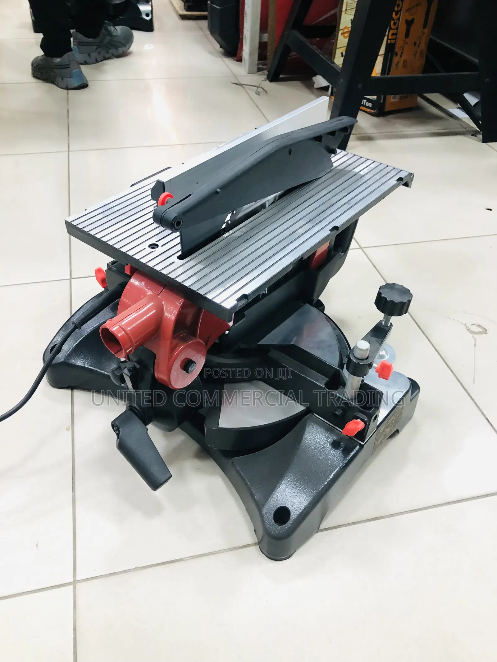 Miter Saw Sliding (1600W 10”)