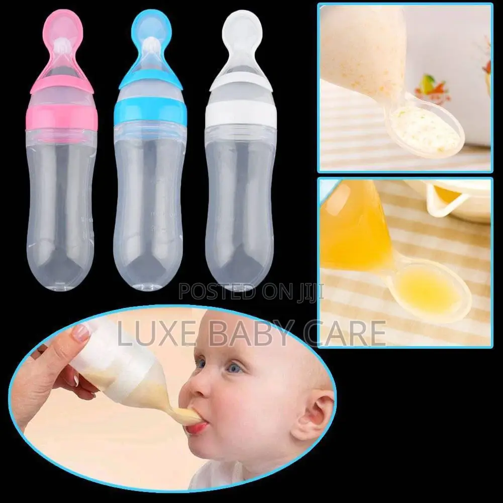 Silicone Squeeze Feeding Bottle With Spoon