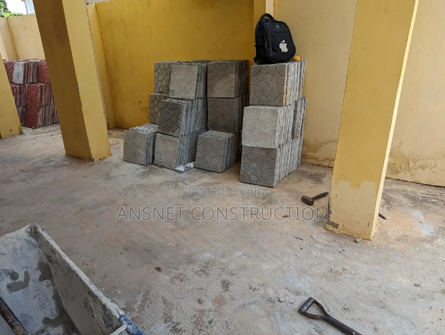 Pavement Tiles and Slabs Installation