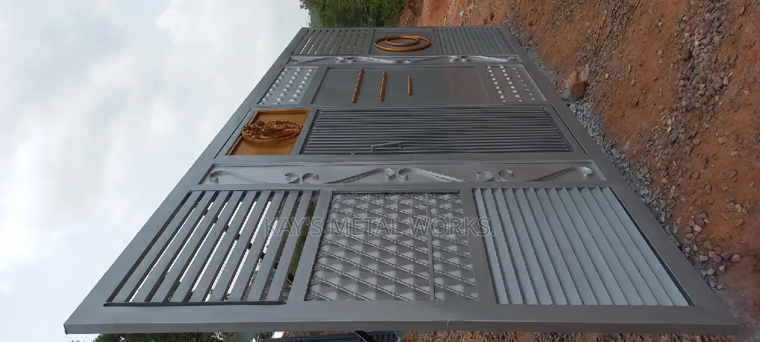 Silver Gate With Galvanized Materials