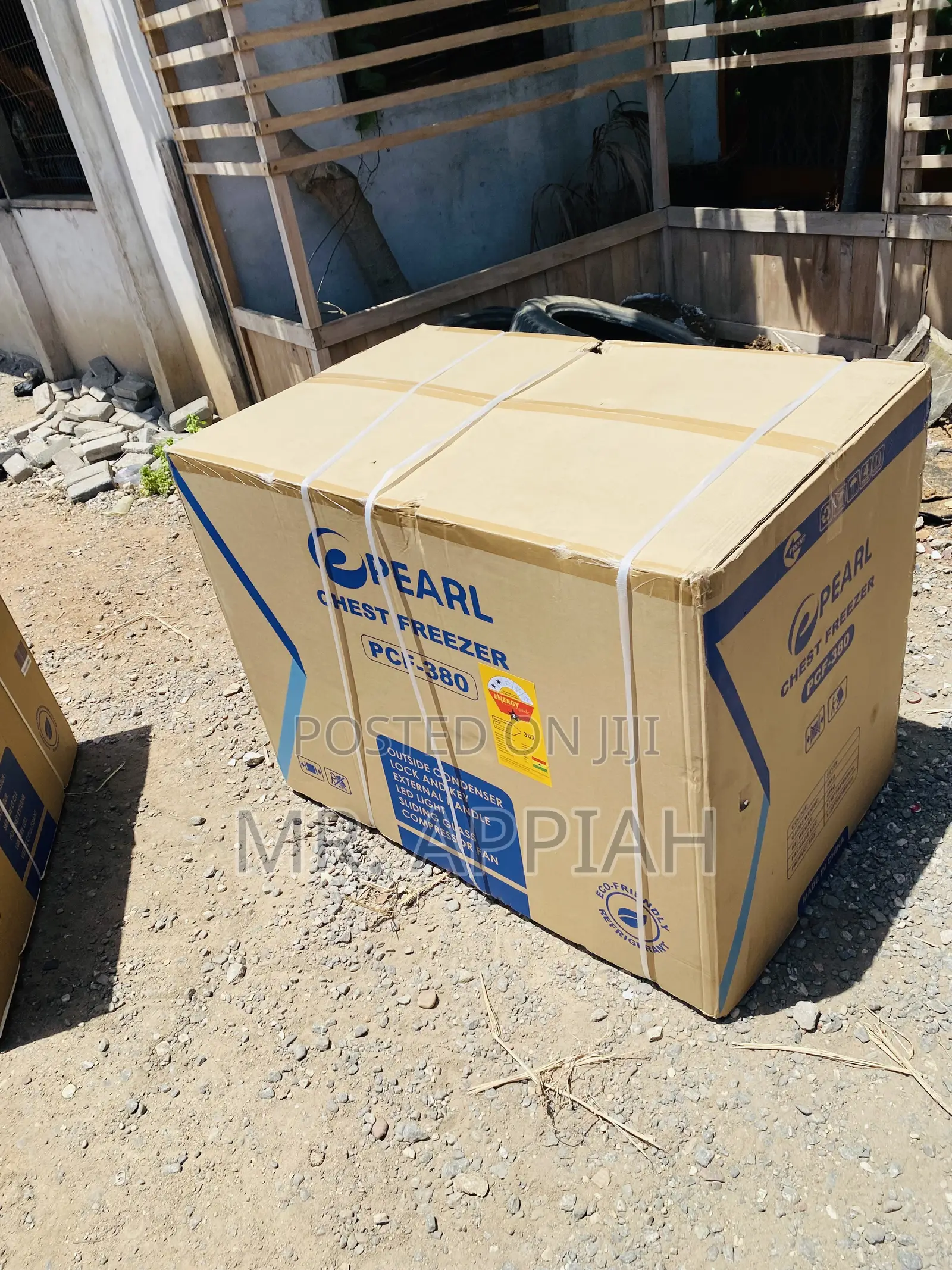 High Quality Pearl PCF-380 1 Door Electric Chest Freezer