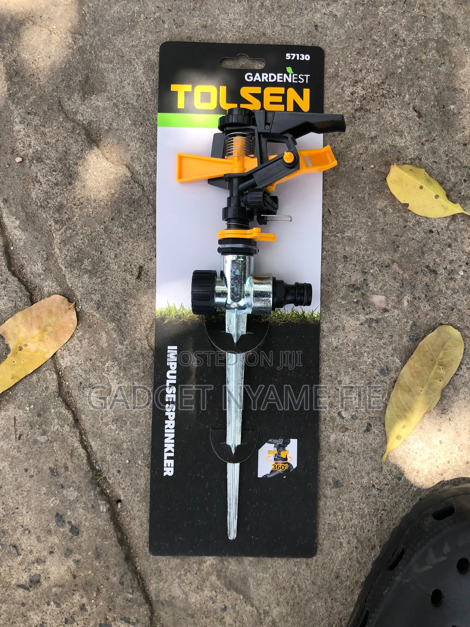 Tolsen Impulse Sprinkler Plastic With Zincspike 57130