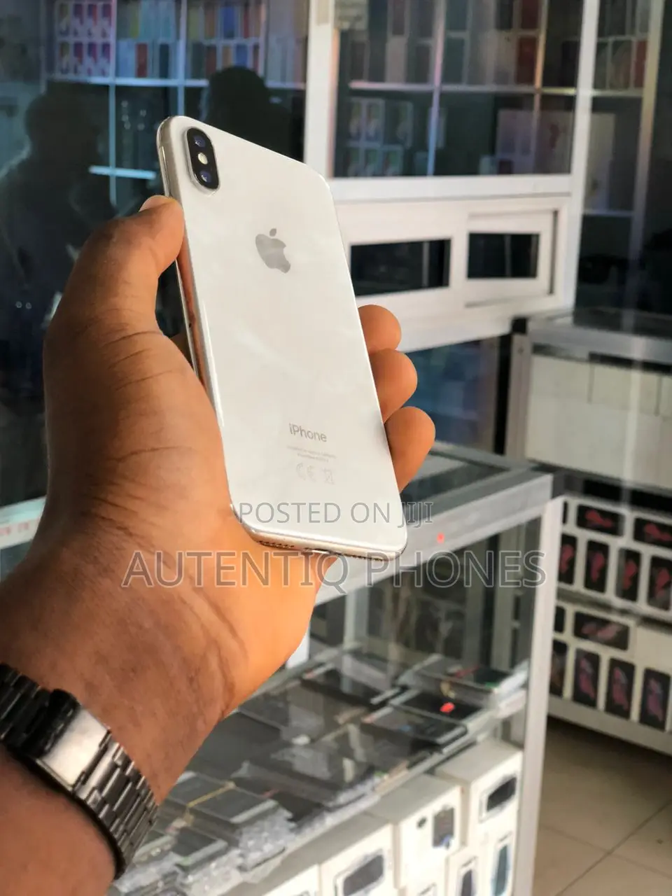 Apple iPhone X 64 GB White