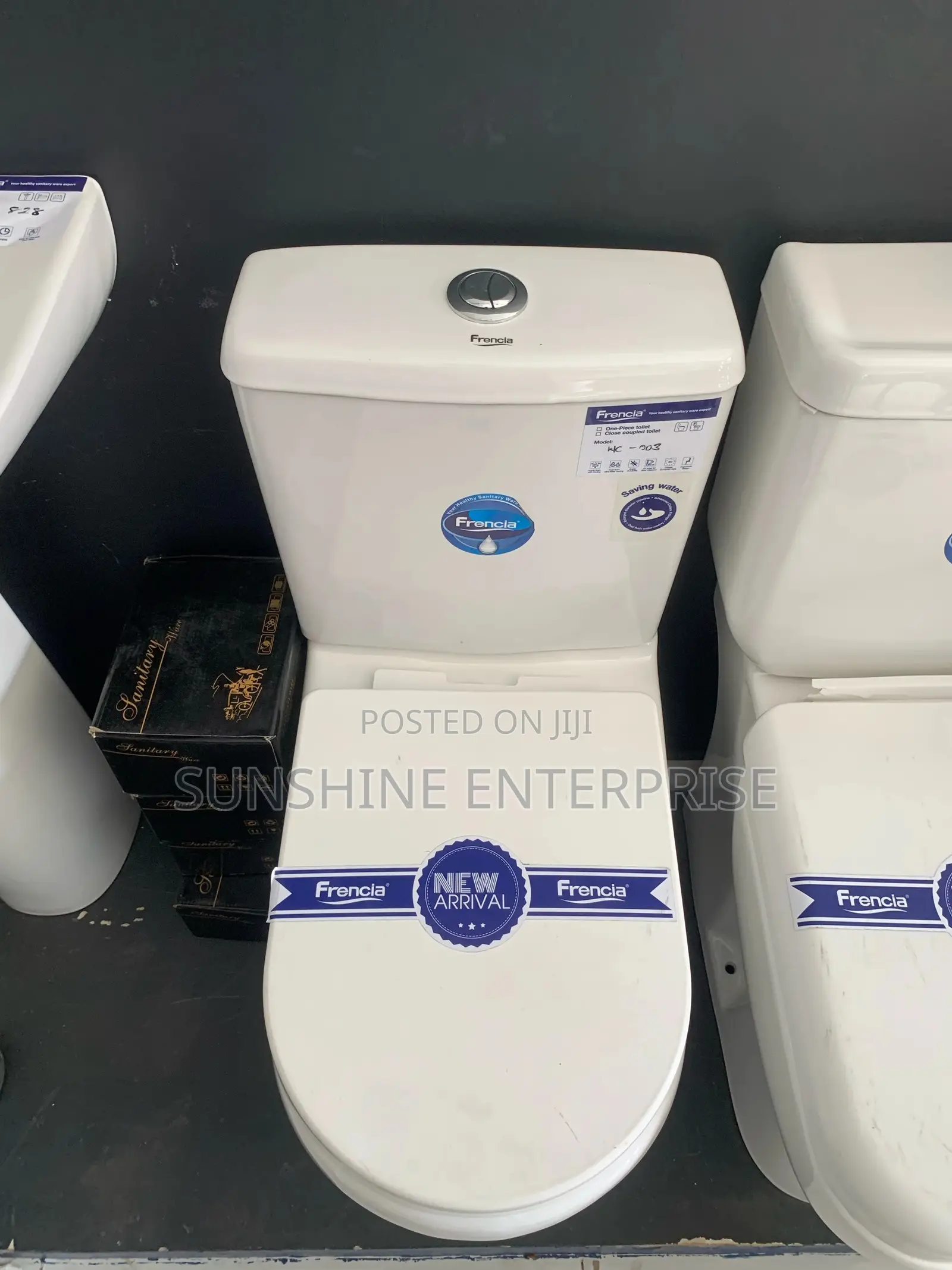 Frencia Slime Tank Water Closet