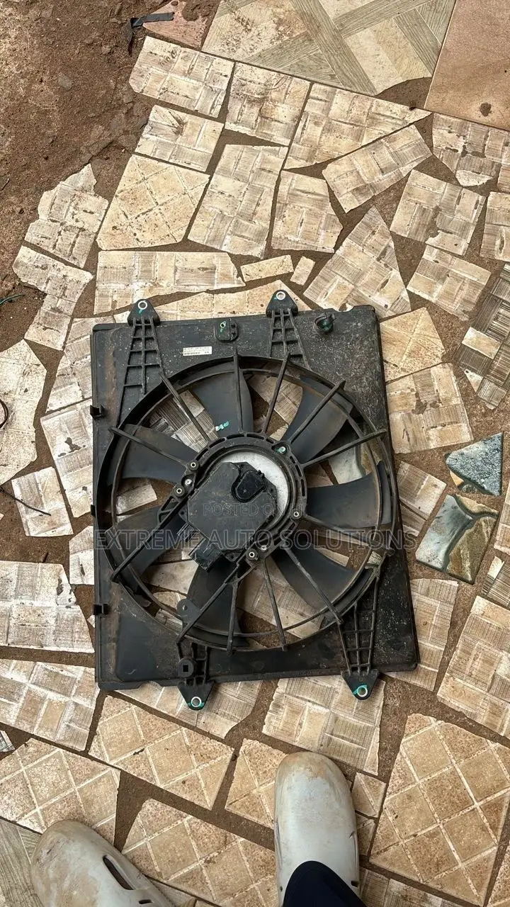 Honda Civic 16 - 20 Water Tank Fan
