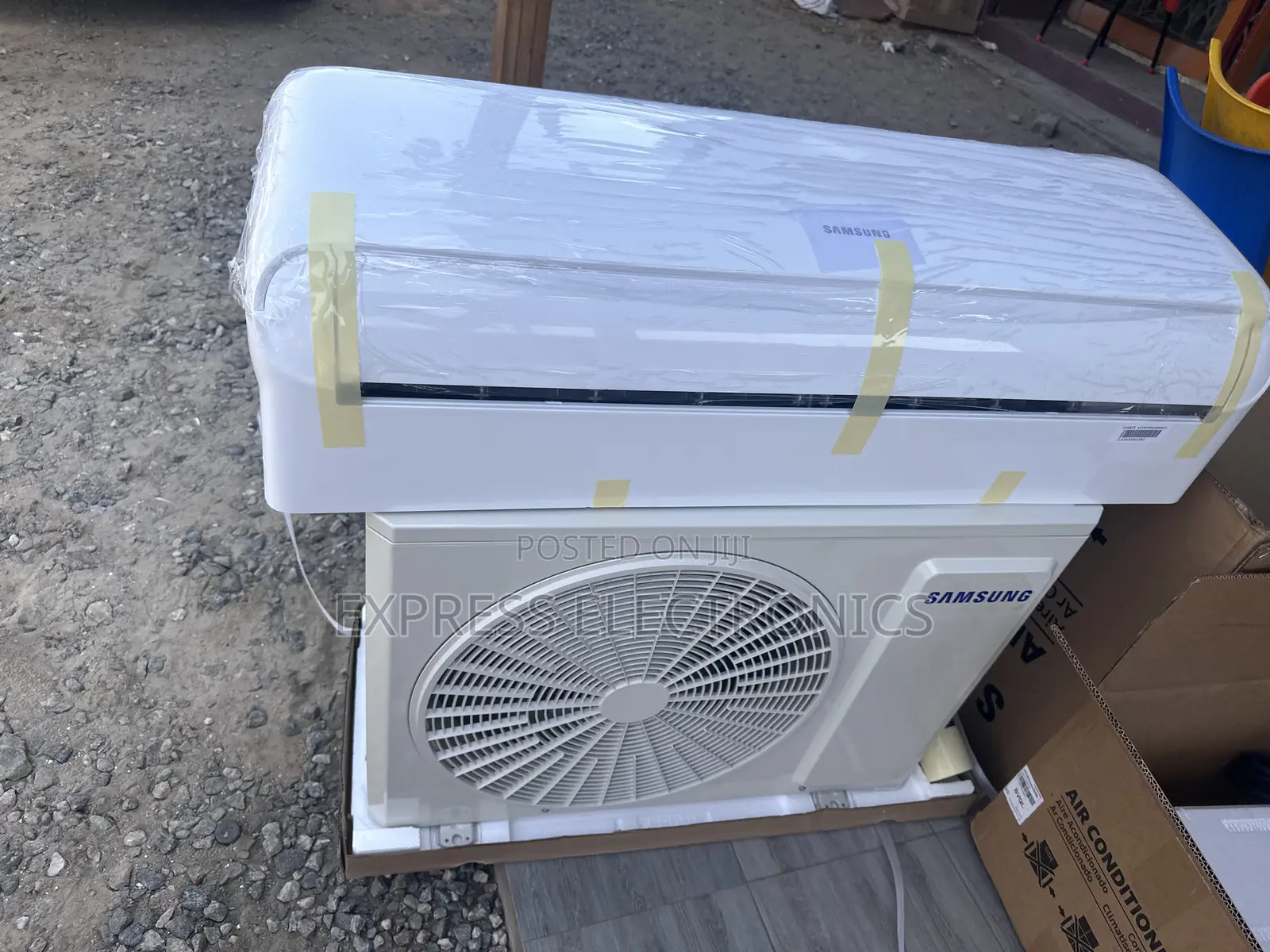Elegant White 1.5hp Samsung Split R410
