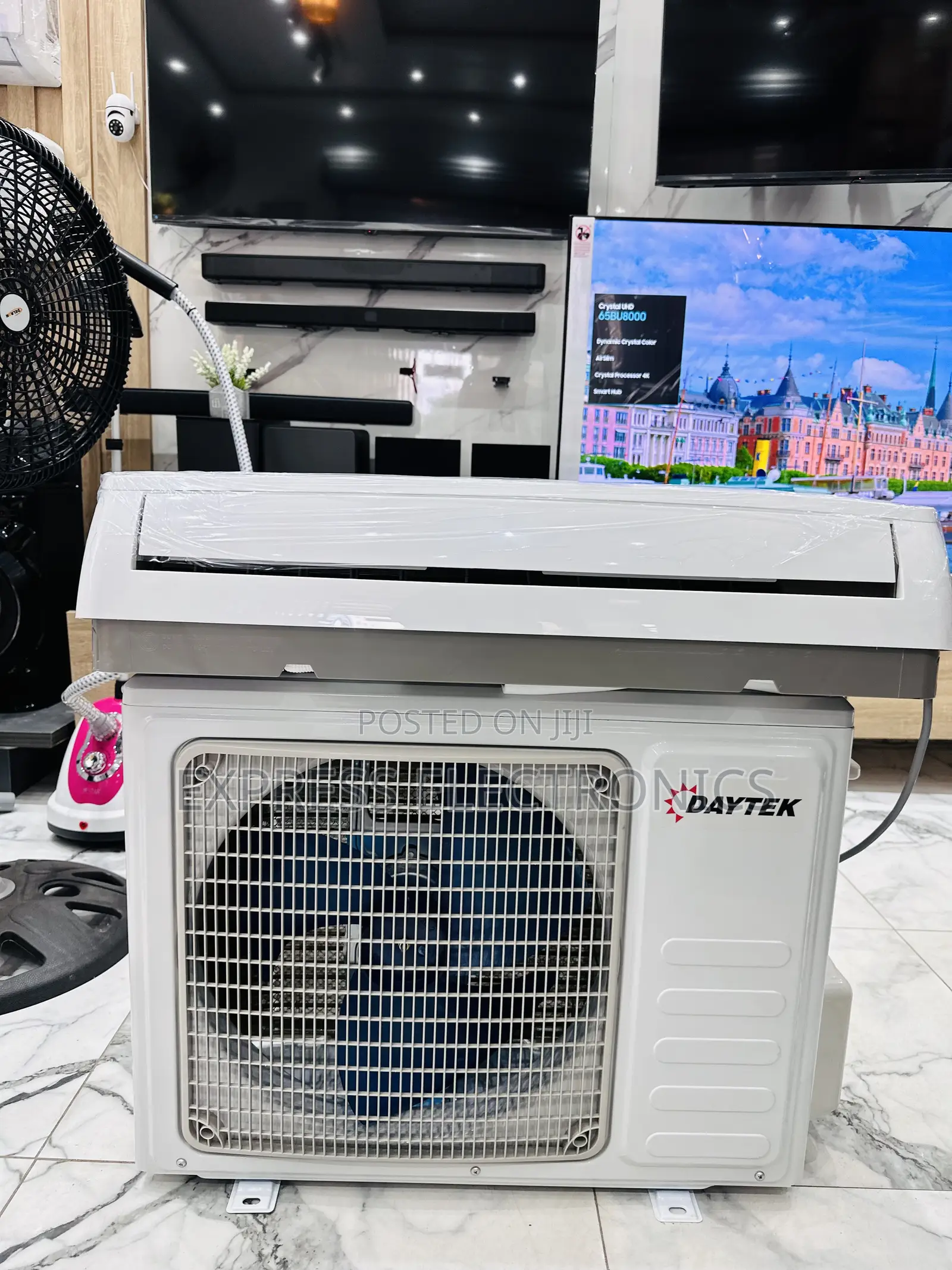 1.5hp Split White Daytek