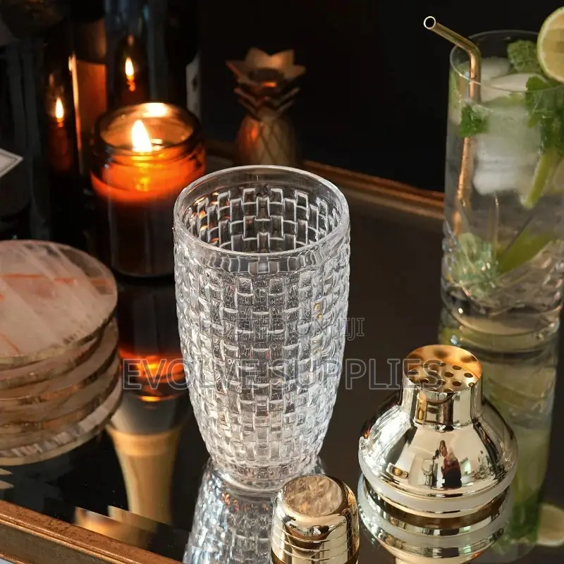 Glass Woven Shaker