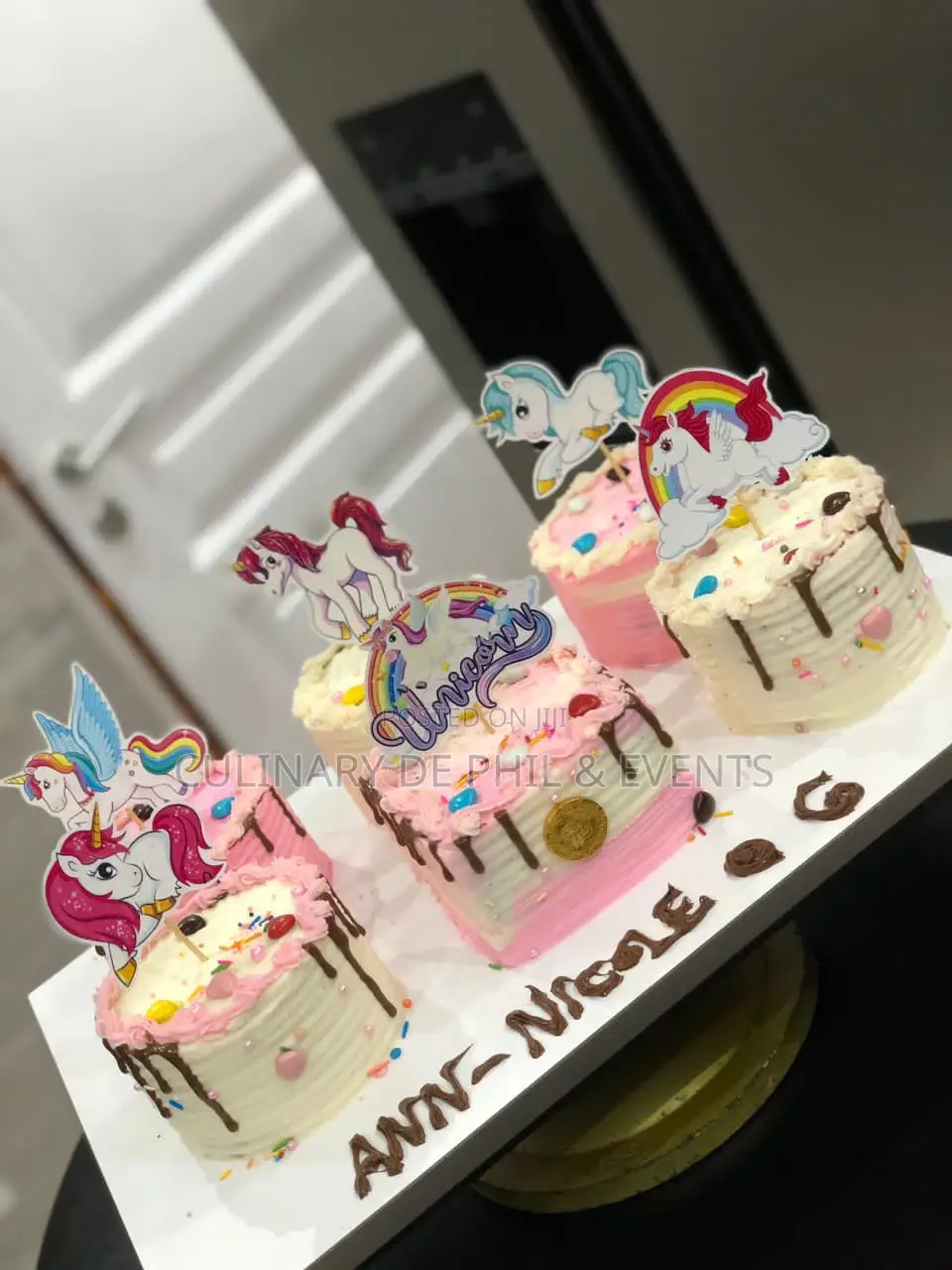 6 Unicorn Theme Cake