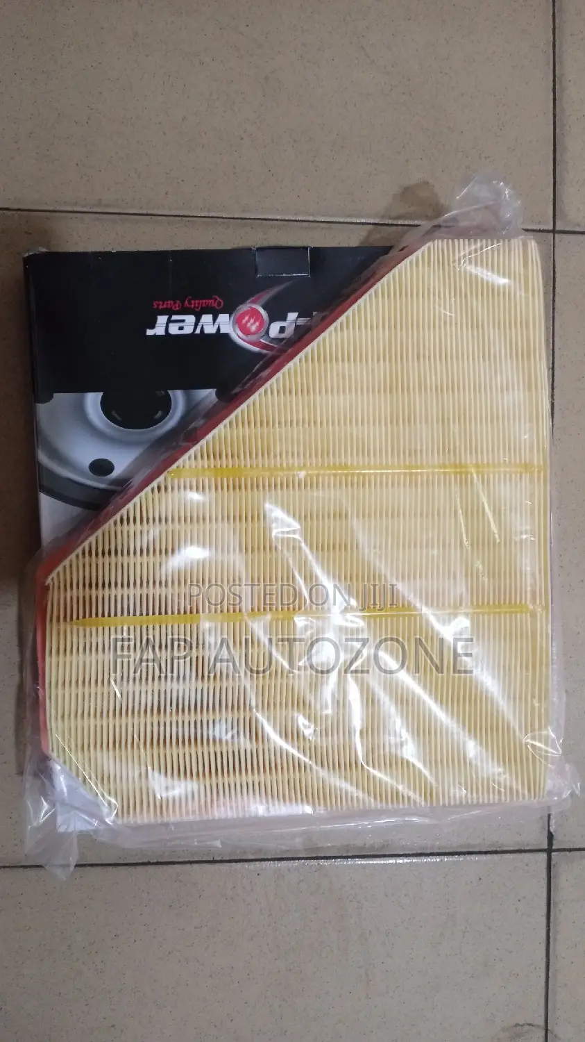 01508. Original Cadillac CTS Air Filter From Usa. Wa10400
