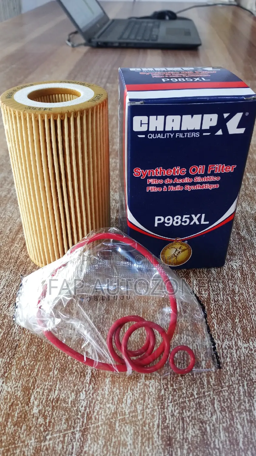 01618.Original Mercedes Oil Filter From USA.P985XL