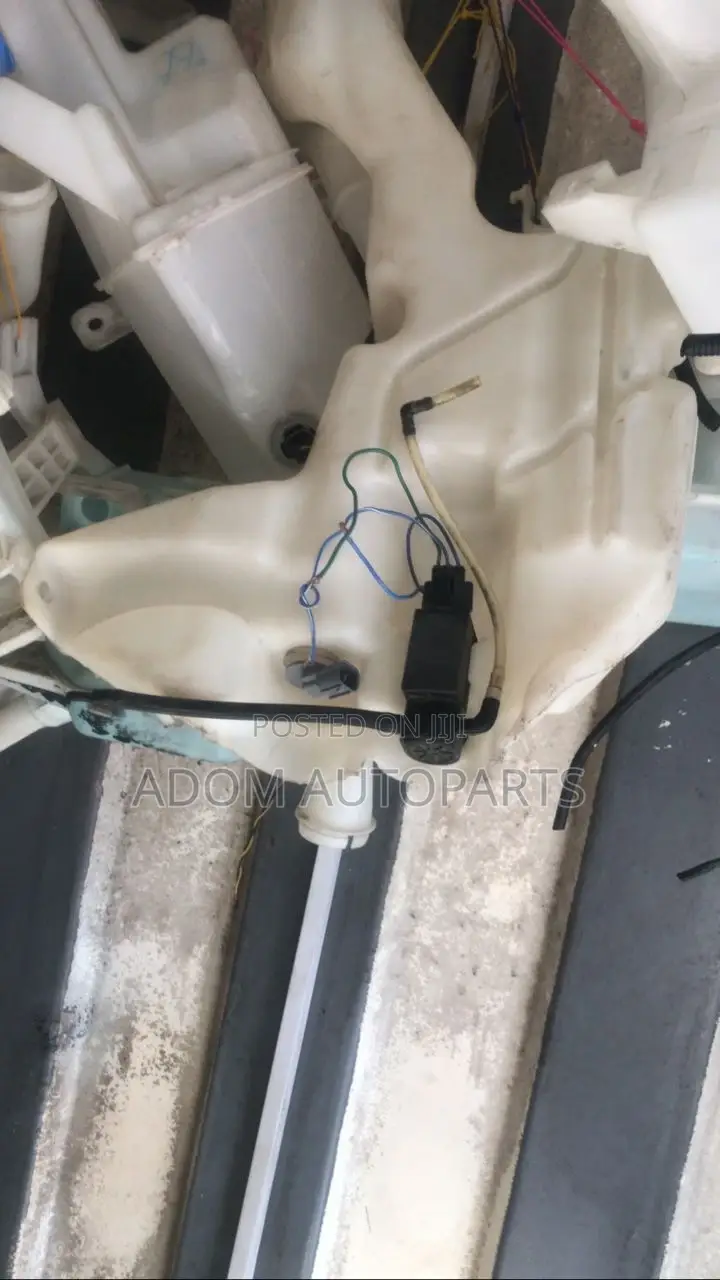 Honda Crv Wash Fluid Reservoir Tank Bottle 2017 2018 2019 2020 2021
