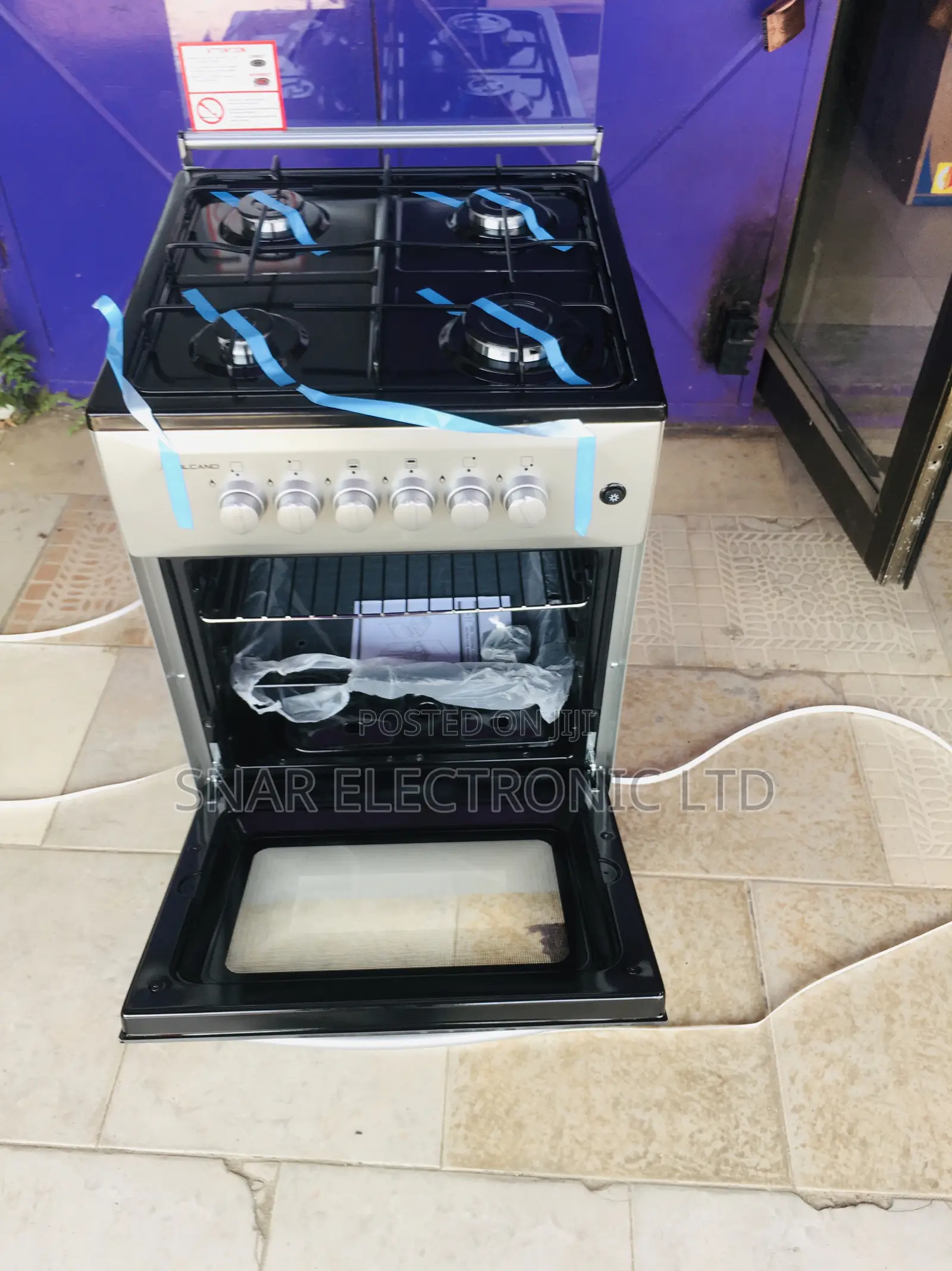 Clear Volcano 4 Burners 50x50 Gas Stove and Oven