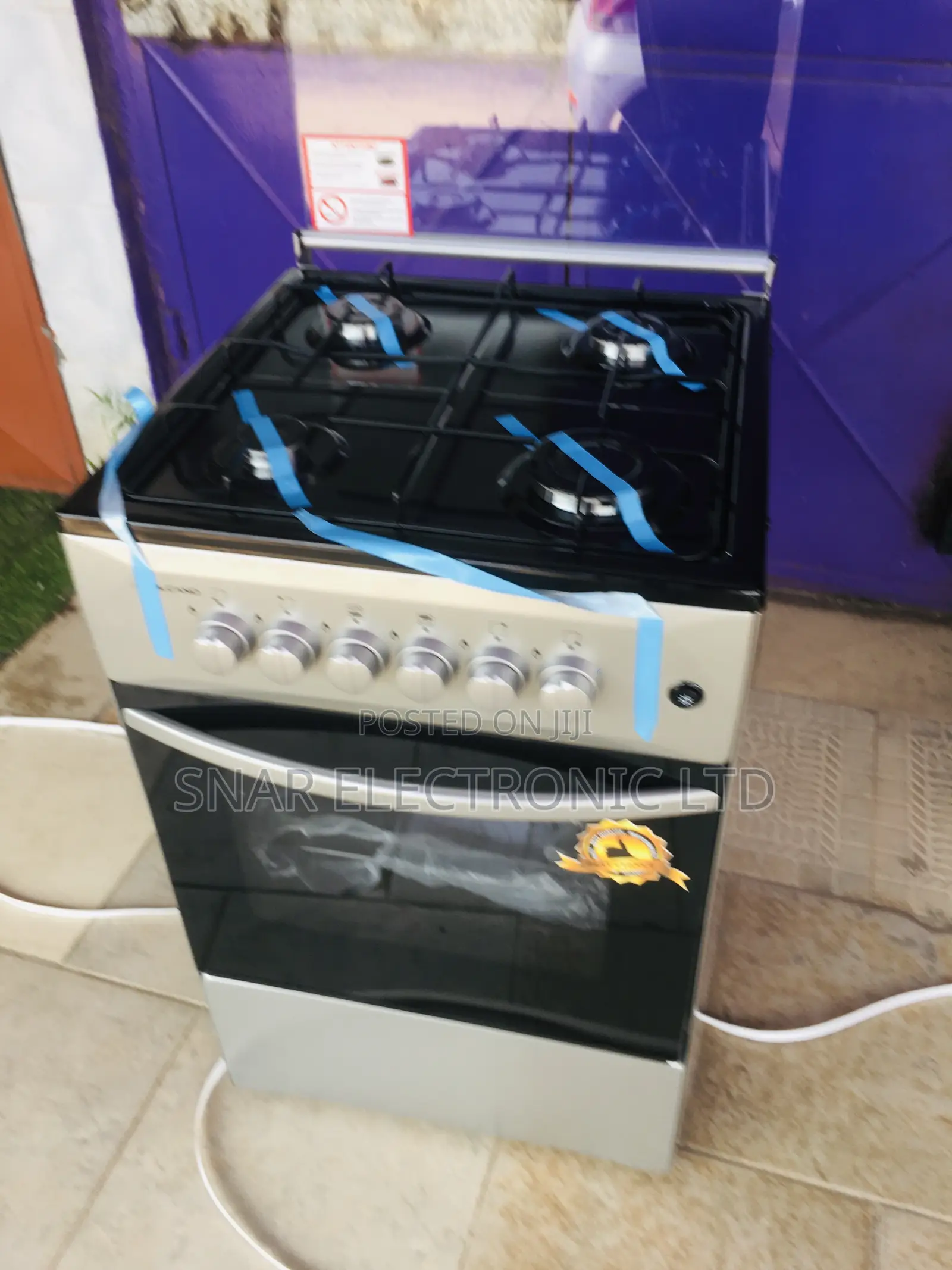 Newer Volcano 4 Burners 50x50 Gas Stove and Oven