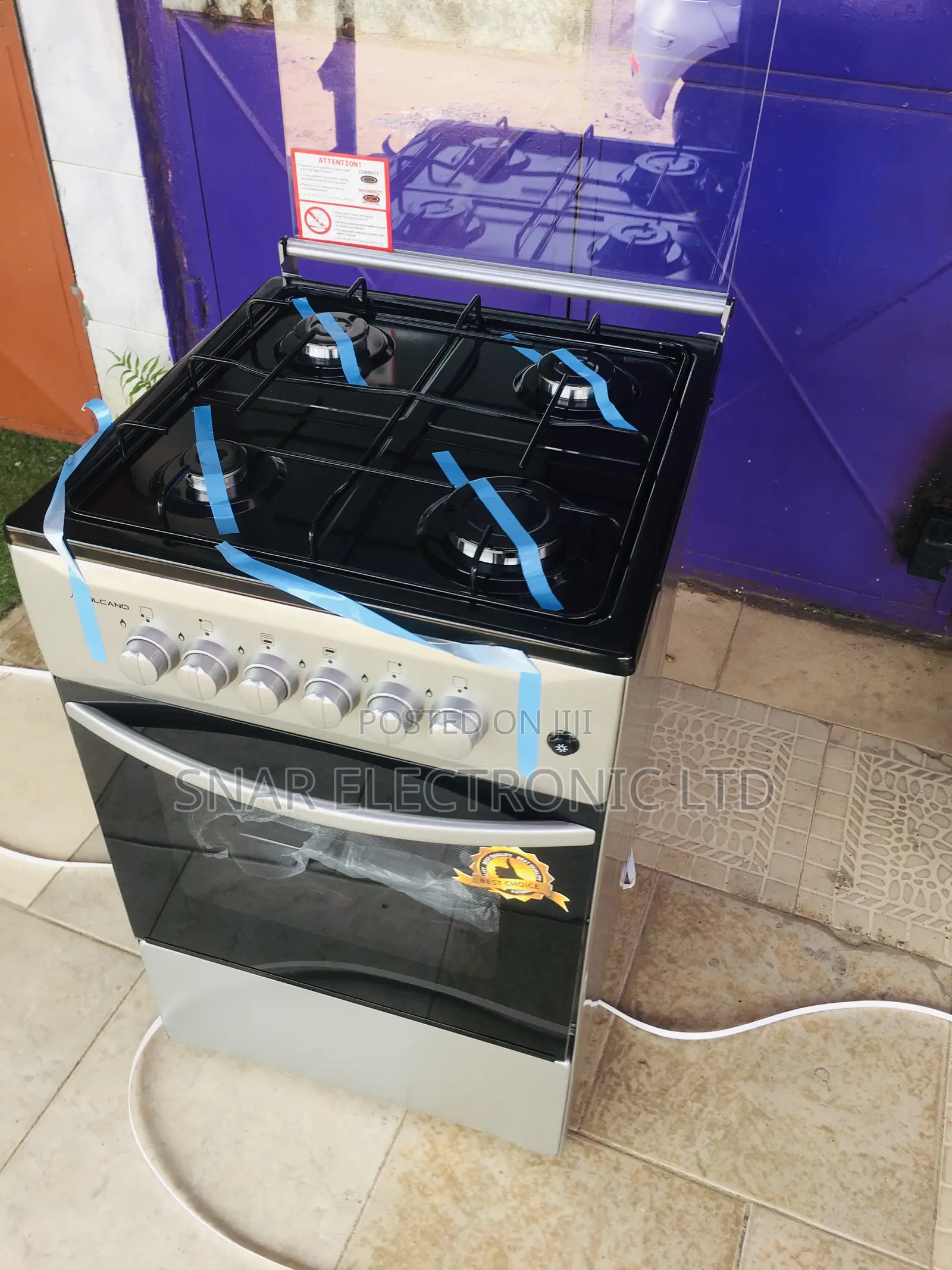 Newer Volcano 4 Burners 50x50 Gas Stove and Oven