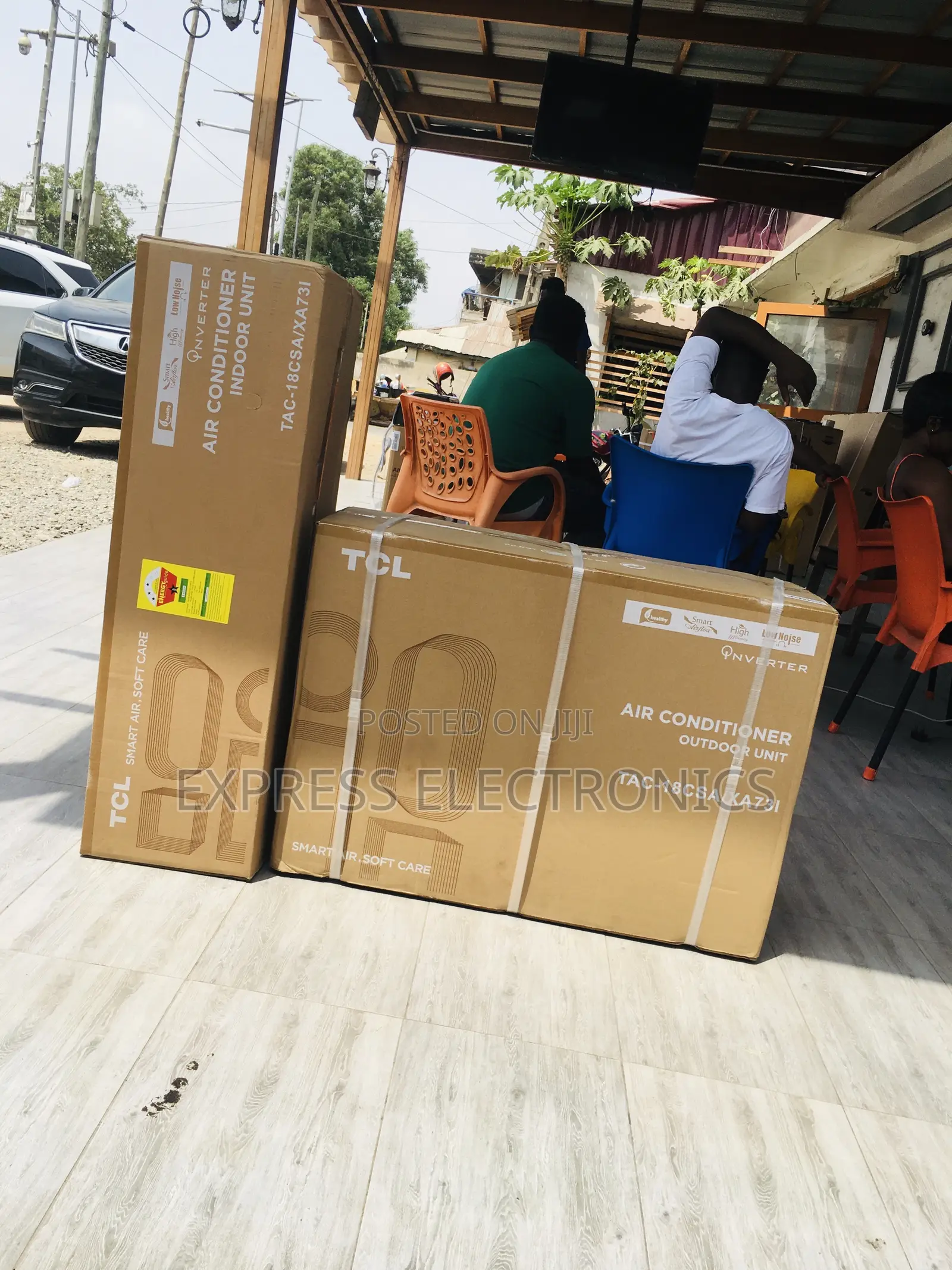Unique Sleek Design Inverter TCL 1.5hp R410 Gas