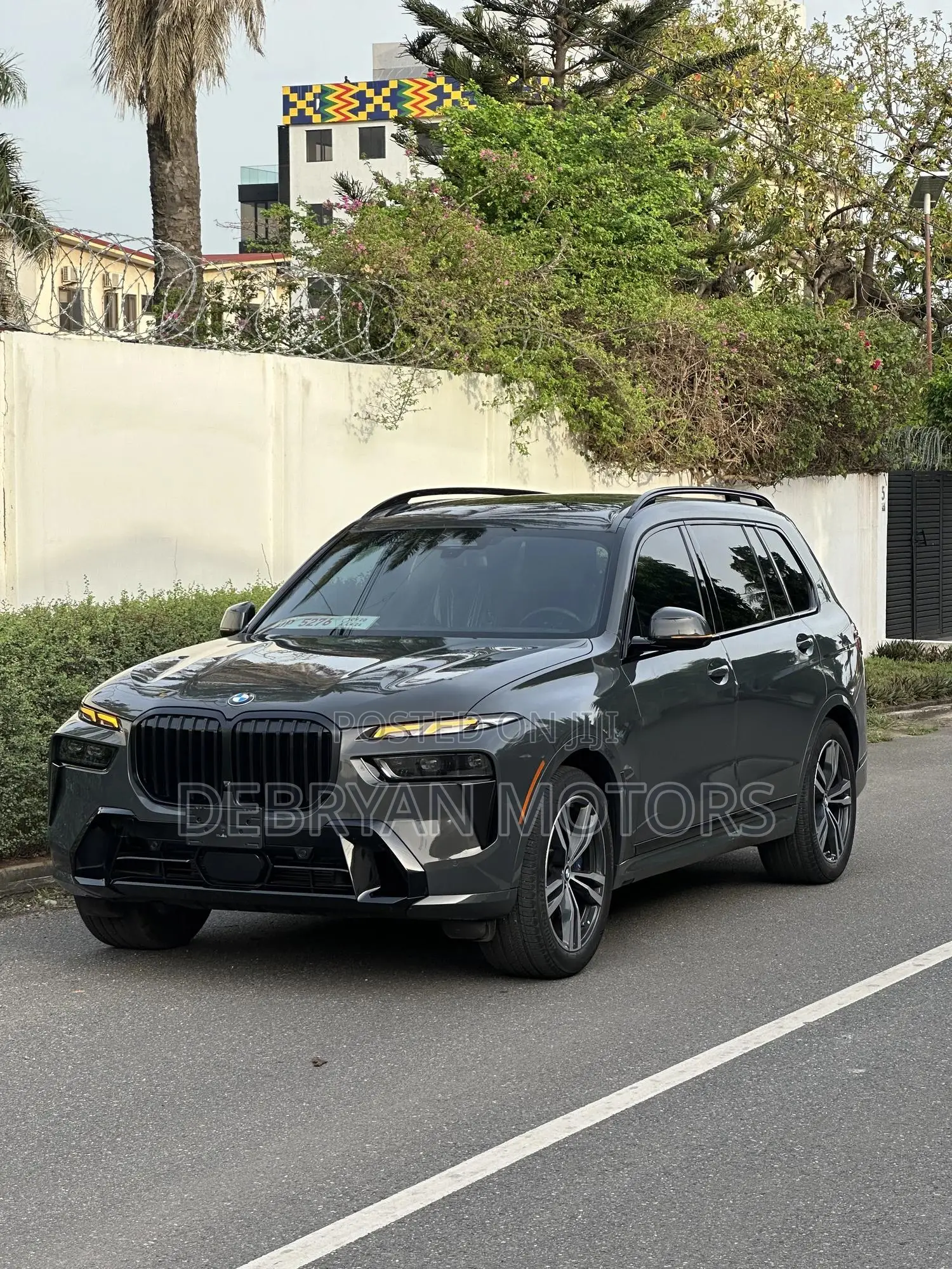BMW X7 xDrive40i 2023 Gray