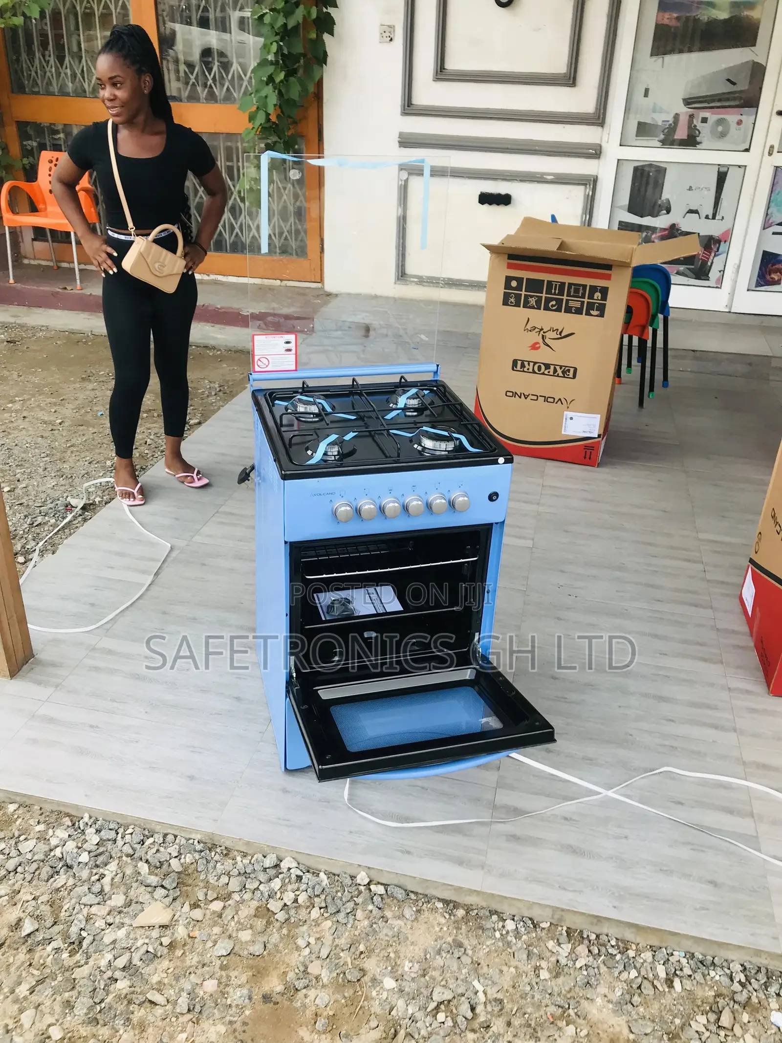 Blue Volcano 4 Gas Cooker Oven With Grill 50x50 Glass Lid