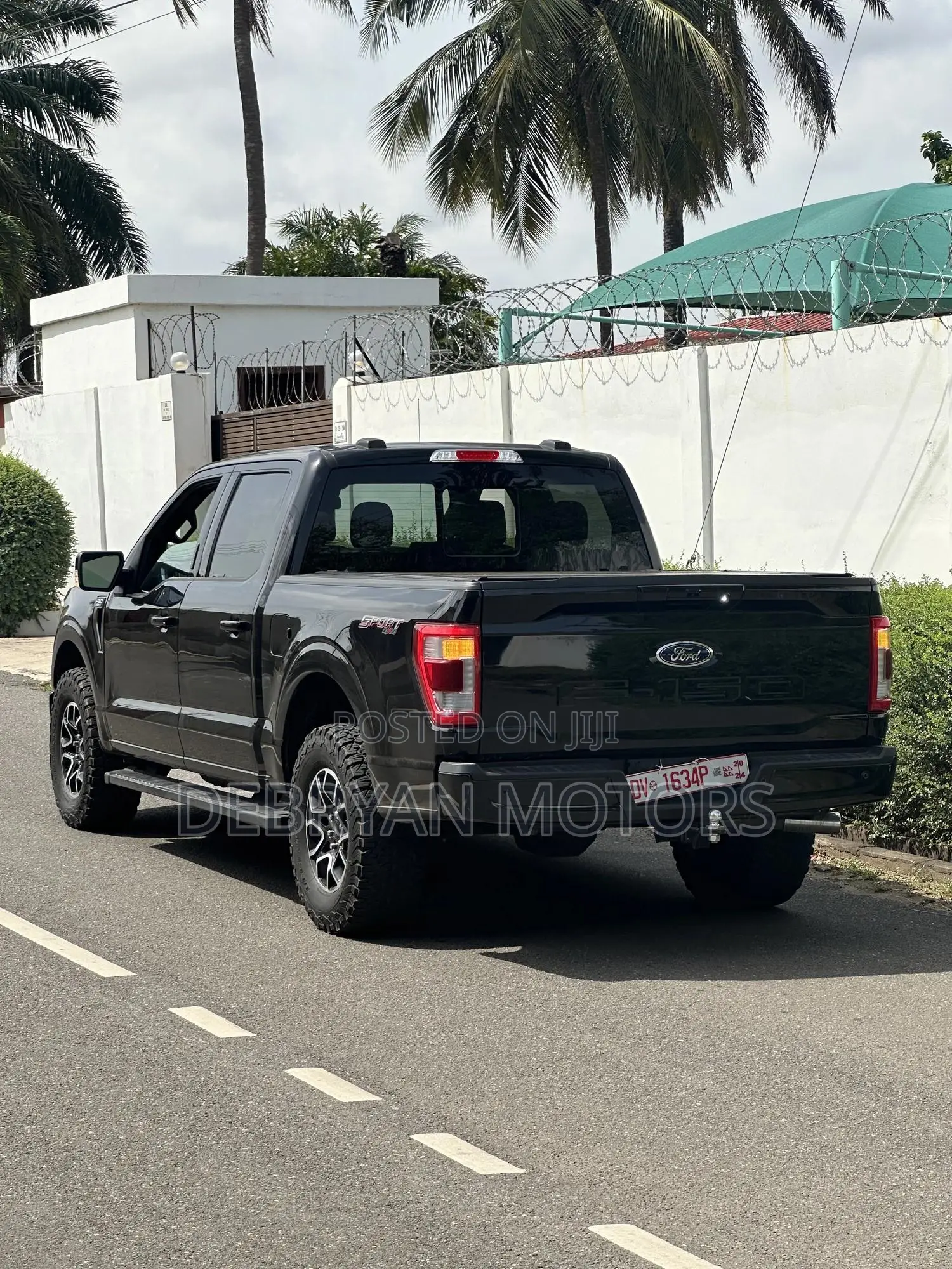 Ford F-150 LARIAT 2021 Black