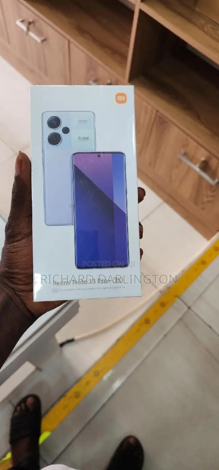 New Xiaomi Redmi Note 13 Pro+ 512 GB Silver