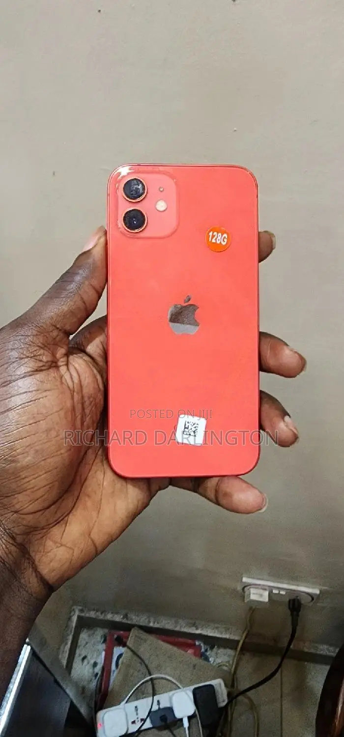 Apple iPhone 12 128 GB Red