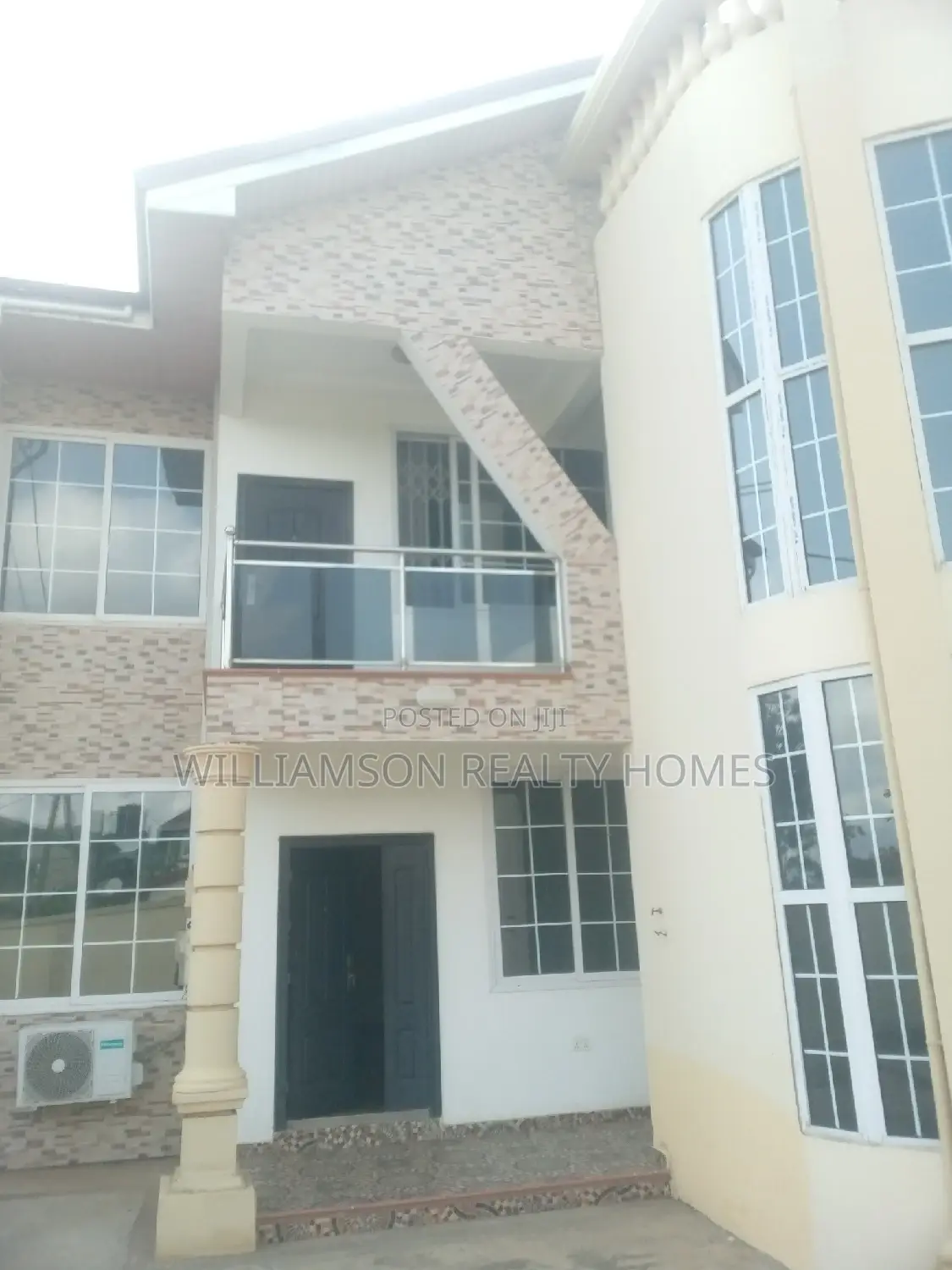 2bdrm Apartment in Community 18 Area, Spintex for rent