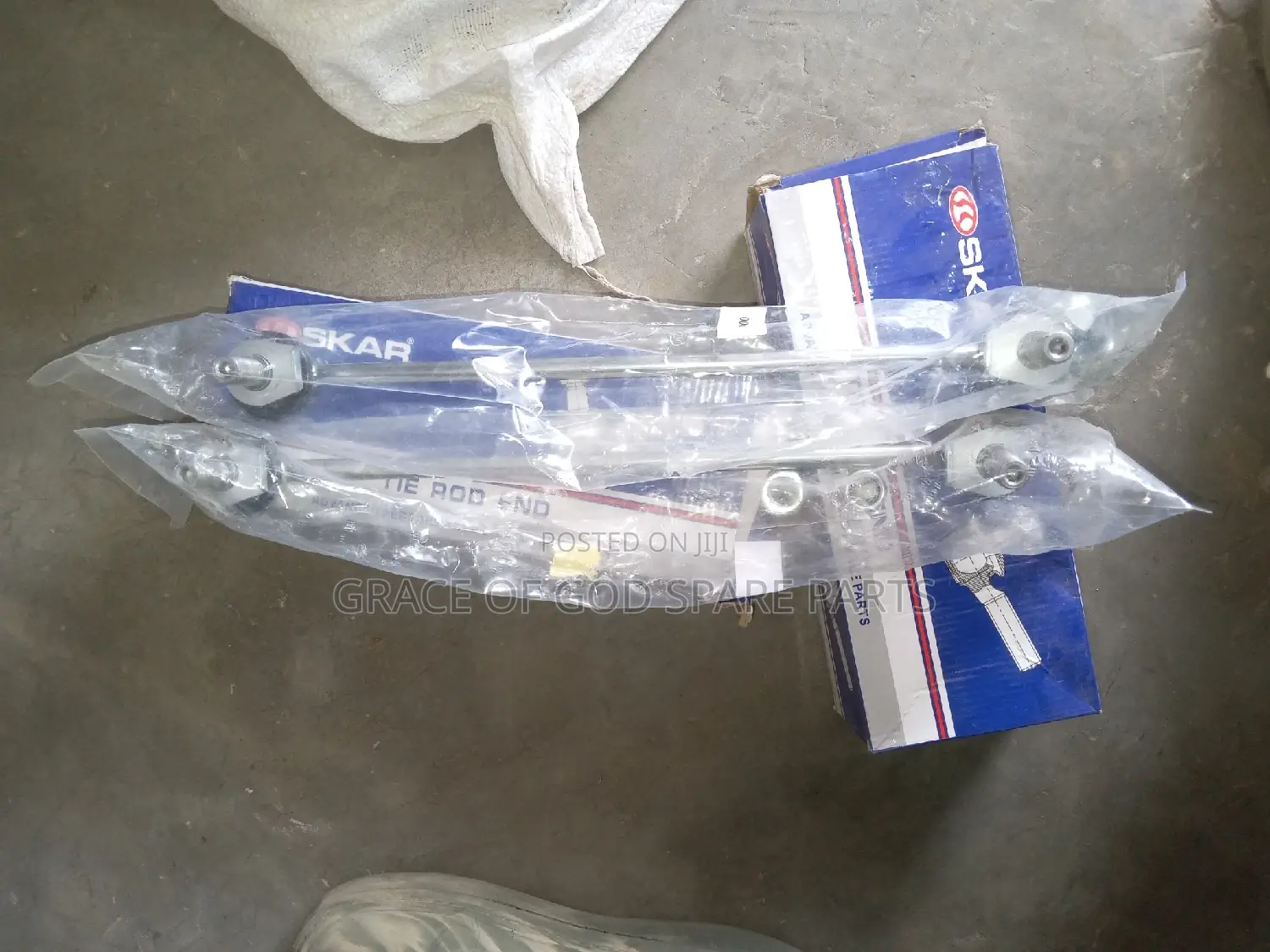 Infinity FX 35 Front Linkber Original