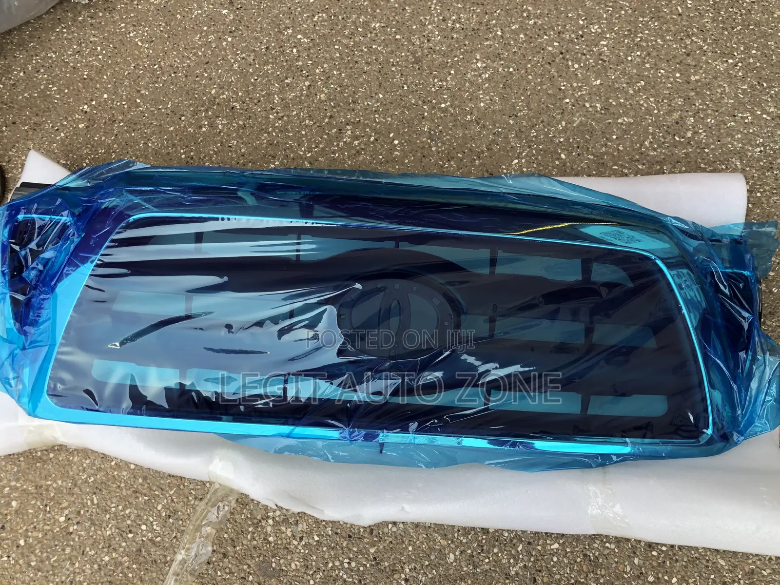 Toyota Tacoma 2005-2011 Front Grill