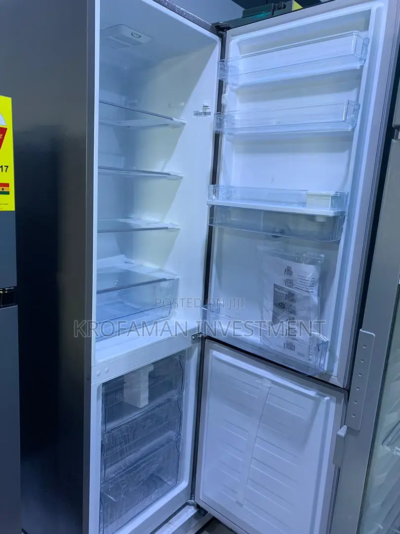 Hisense 264L Double Door Bottom Freezer With Dispenser