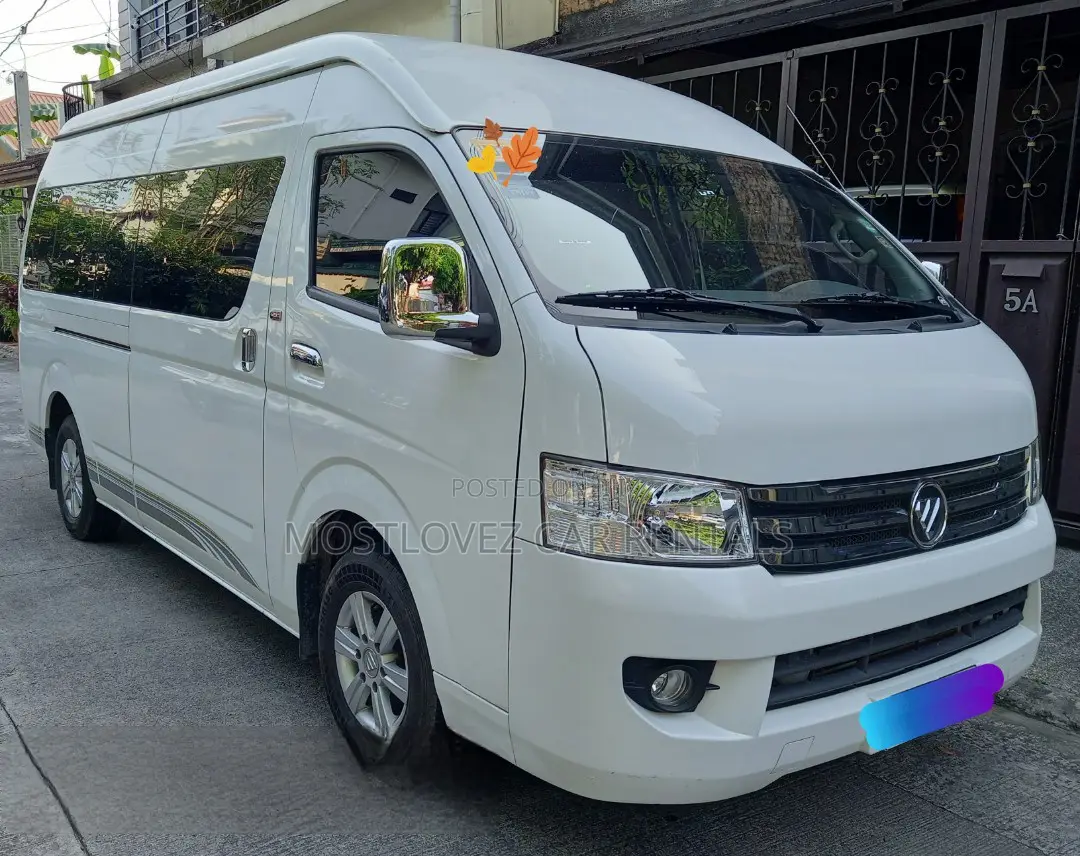 Toyota Hiace-14 Seats Mini Bus for Rent- Car Rental