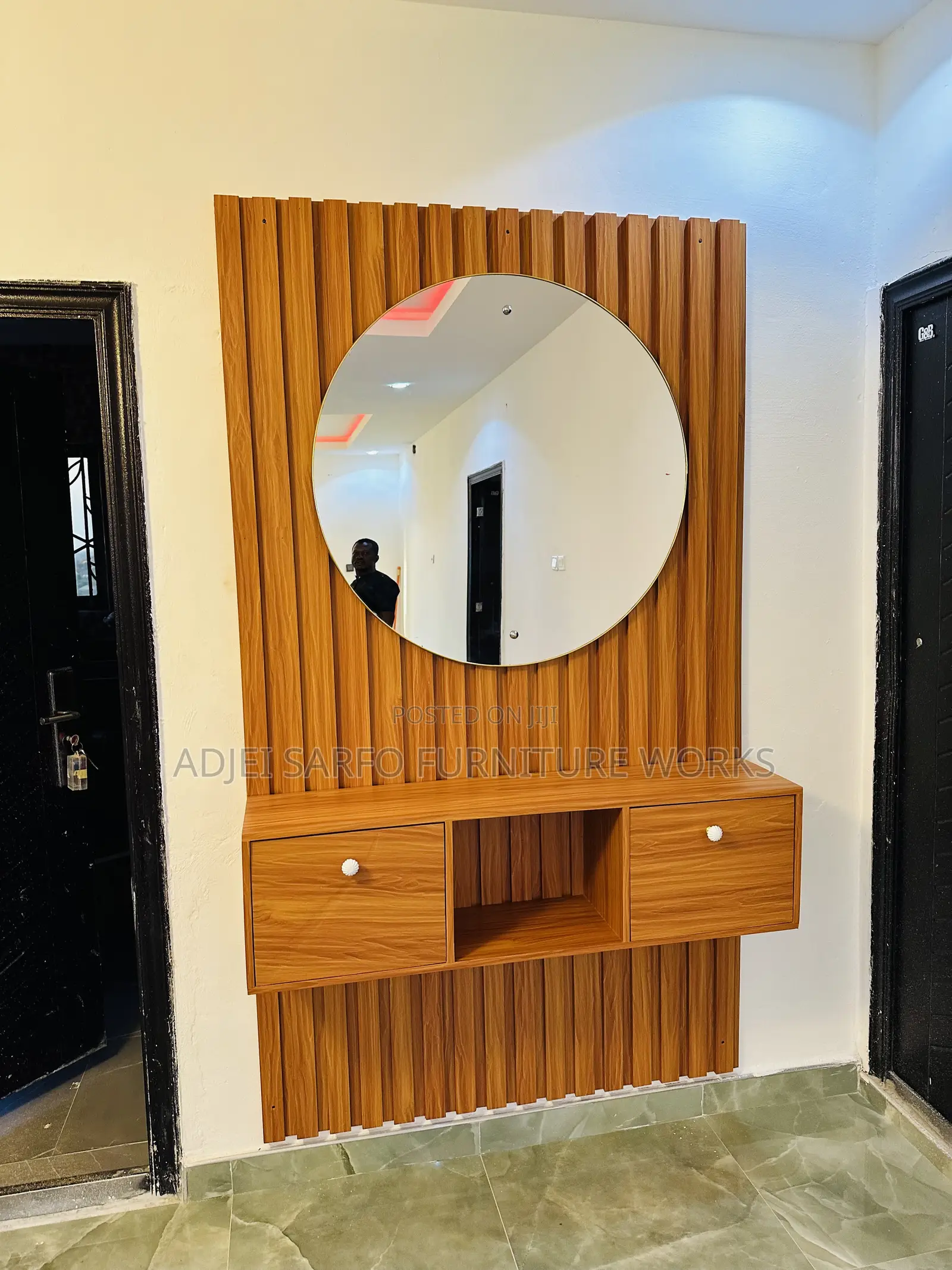 Modern Dressing Mirror