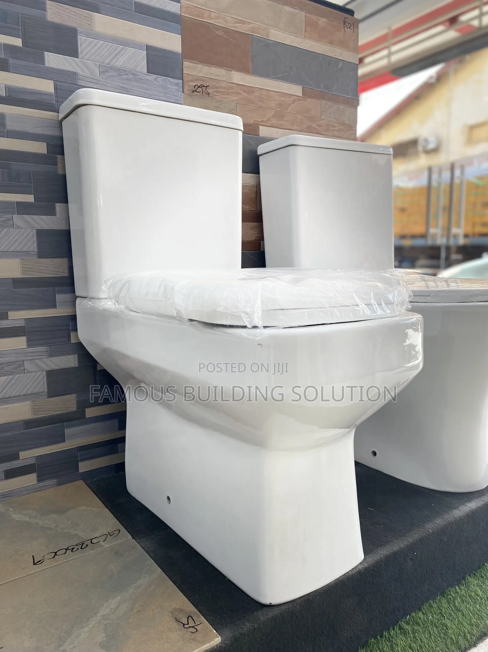 Close Couple WC (Twyford)