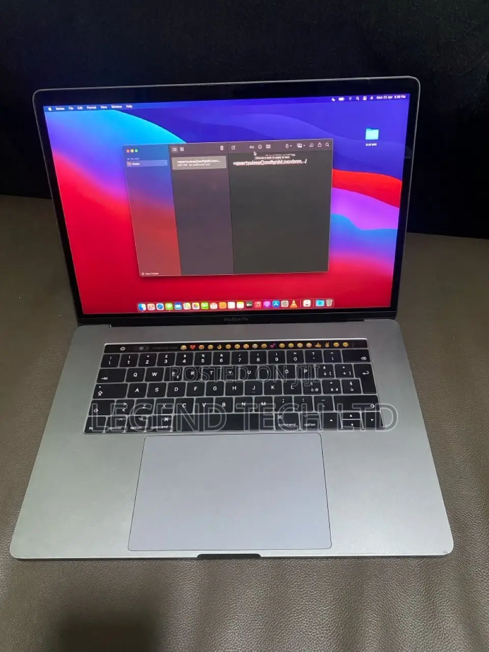 Laptop Apple MacBook Pro 2017 16GB Intel Core I7 SSD 1T