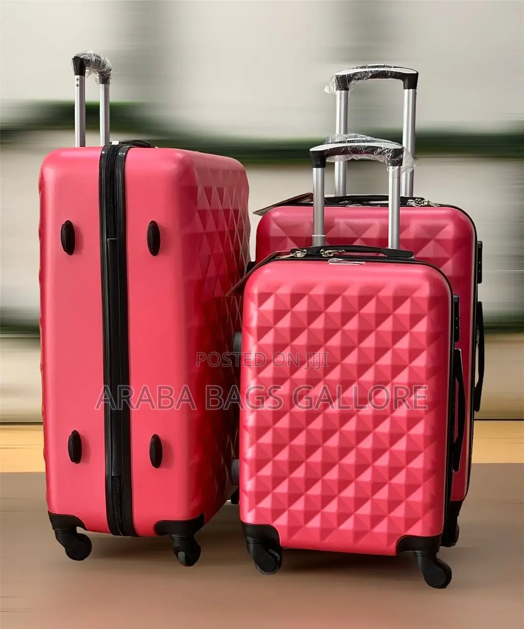 Quality Anticrack Traveling or Special Ceremony Luggage S