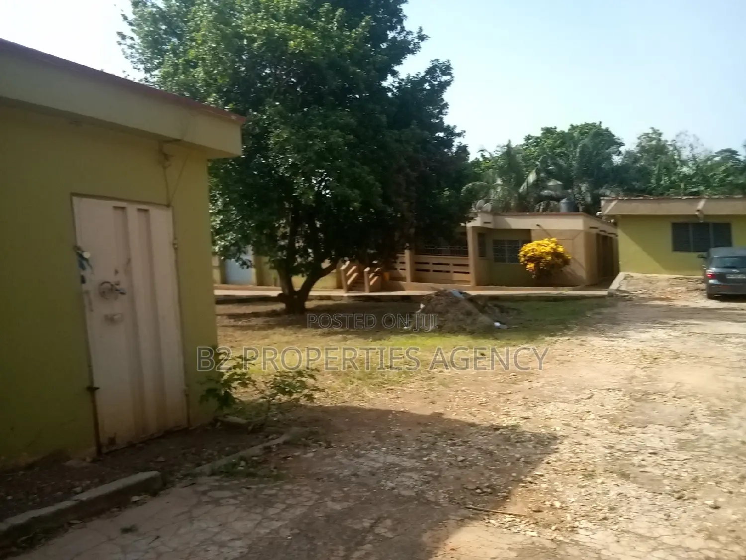 7bdrm House in B2Properties Agency, Kumasi Metropolitan for sale