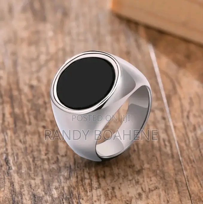 Men Smooth Signet Ring
