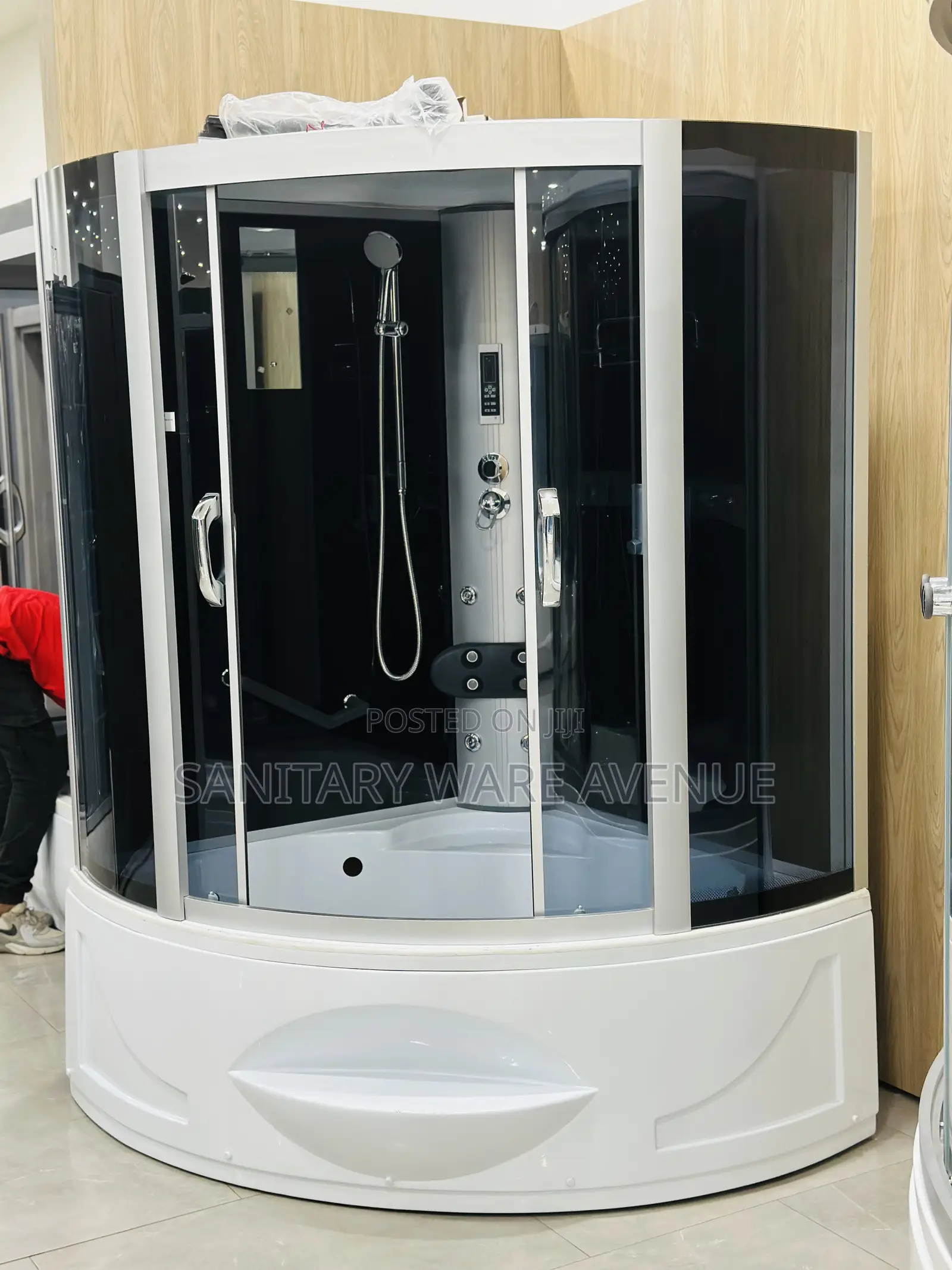 Luxury Shower Booth - Shower Enclosure - Jacuzzi Cubicle