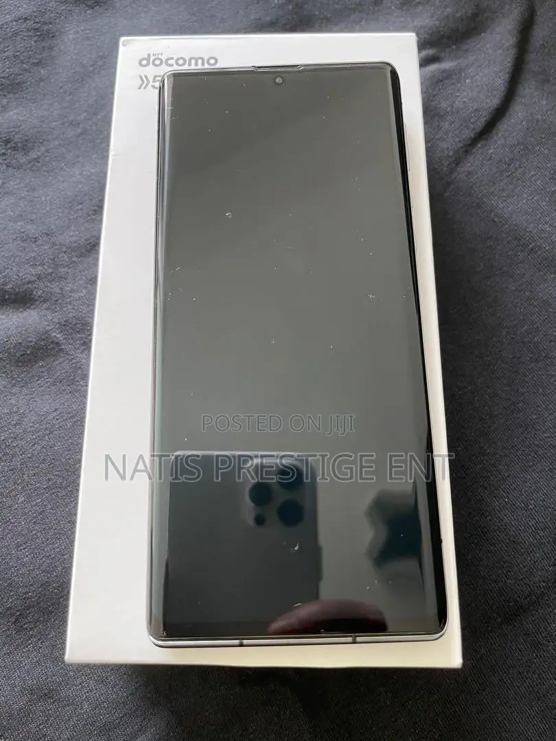 New Sharp Aquos R6 128 GB Black