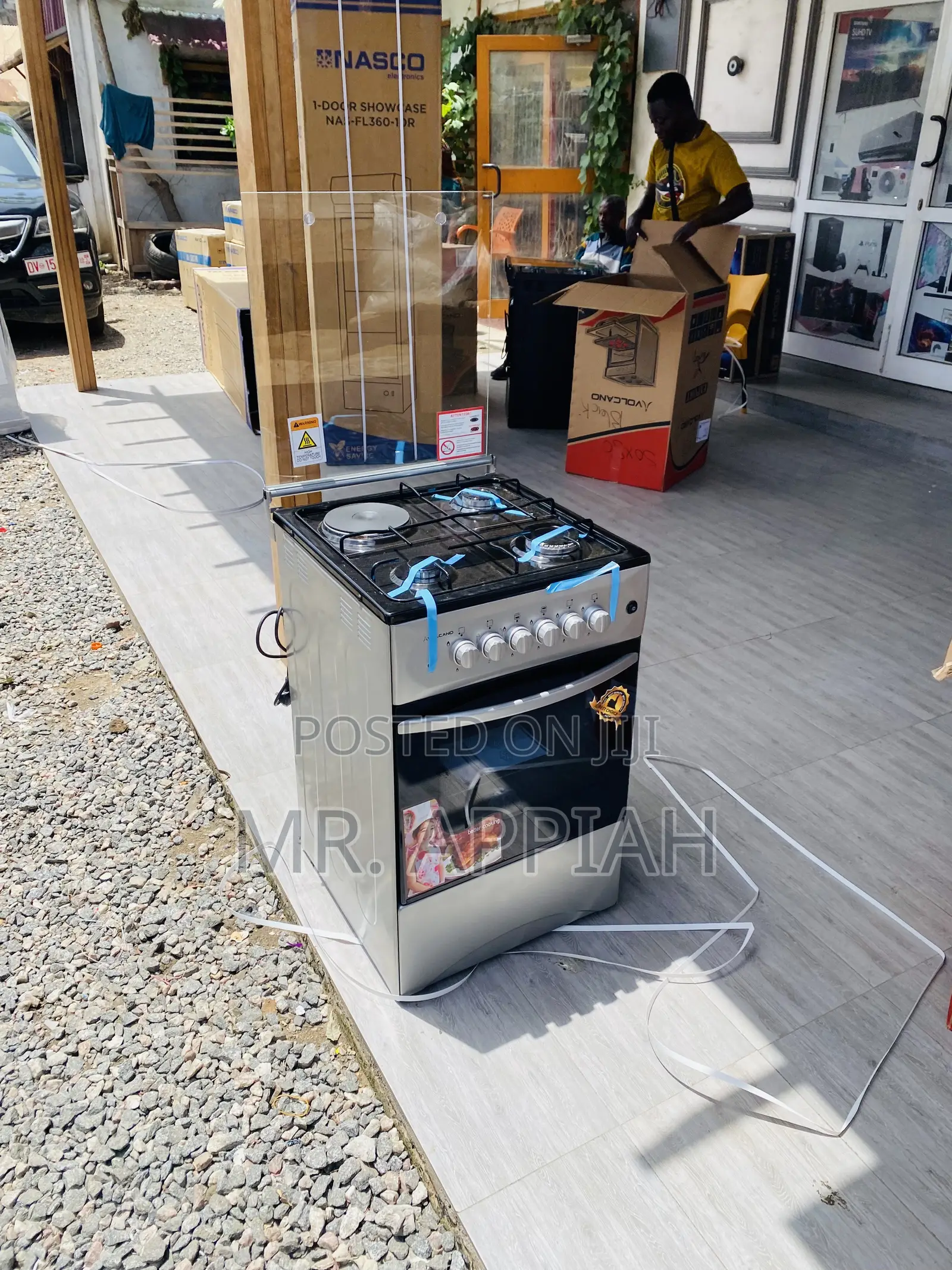 Well Design 50x50 Volcano 3 Gas + 1 Electric Cooker(Gray).