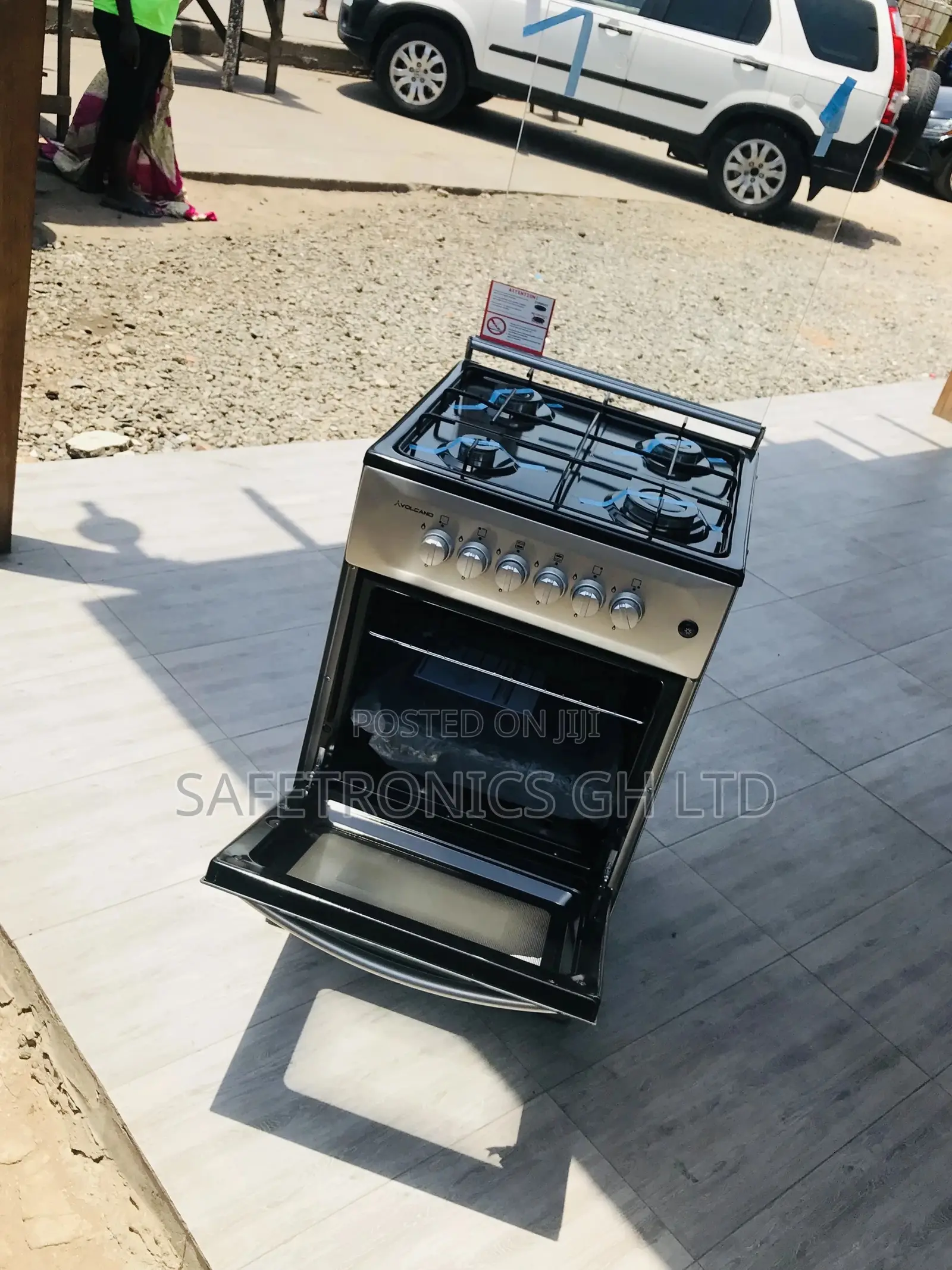 Oven With Grill Volcano Glass Lid 4 Gas Burner 50x50
