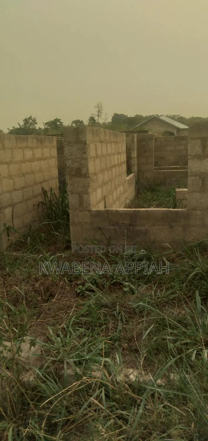 5bdrm House in Mark Estate At, Kumasi Metropolitan for sale