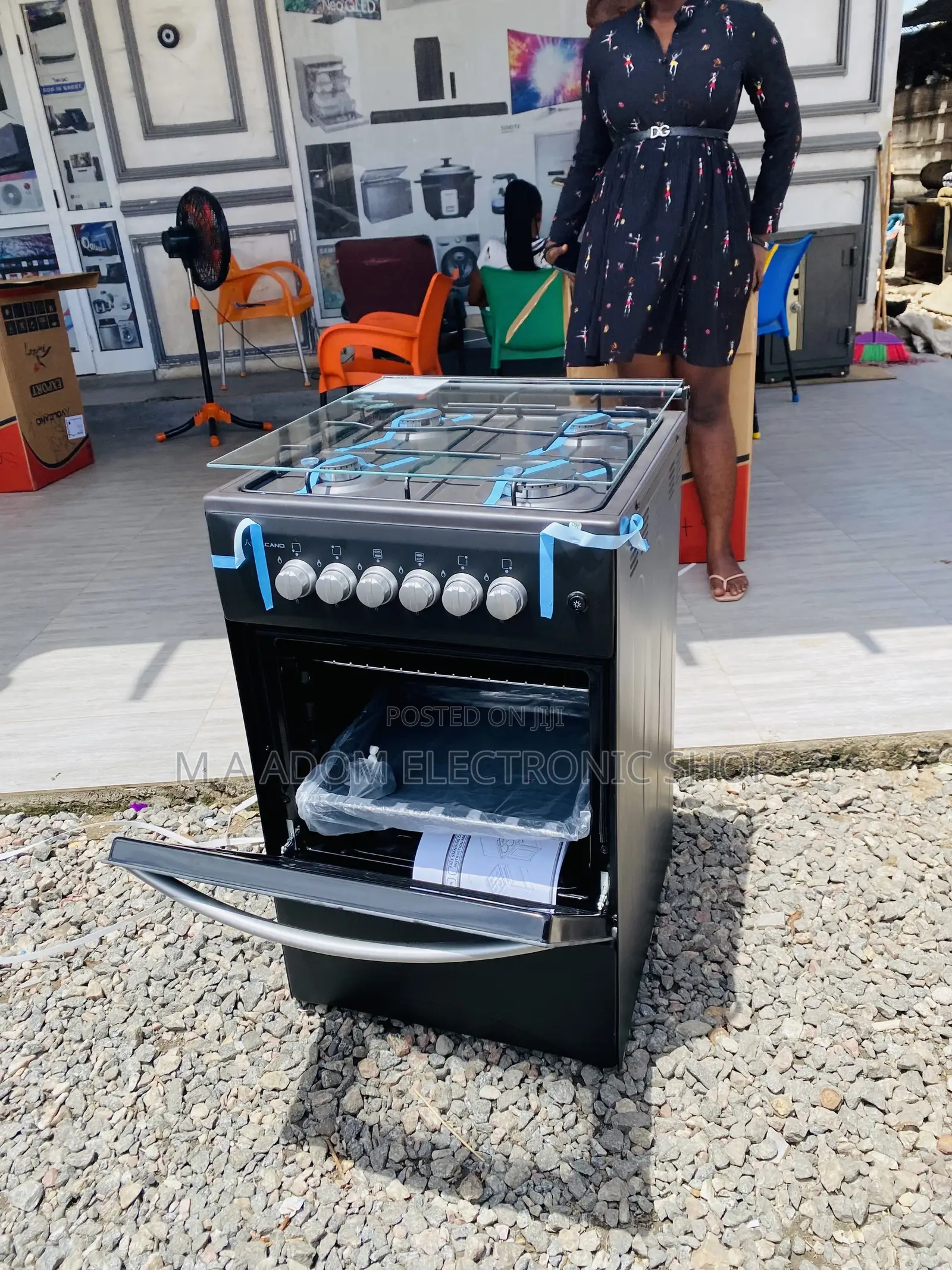 Sleek Design Volcano 50x50 4 Gas Cooker With Oven(Black)