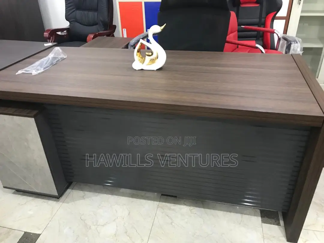 Executive L-Shape Office Table