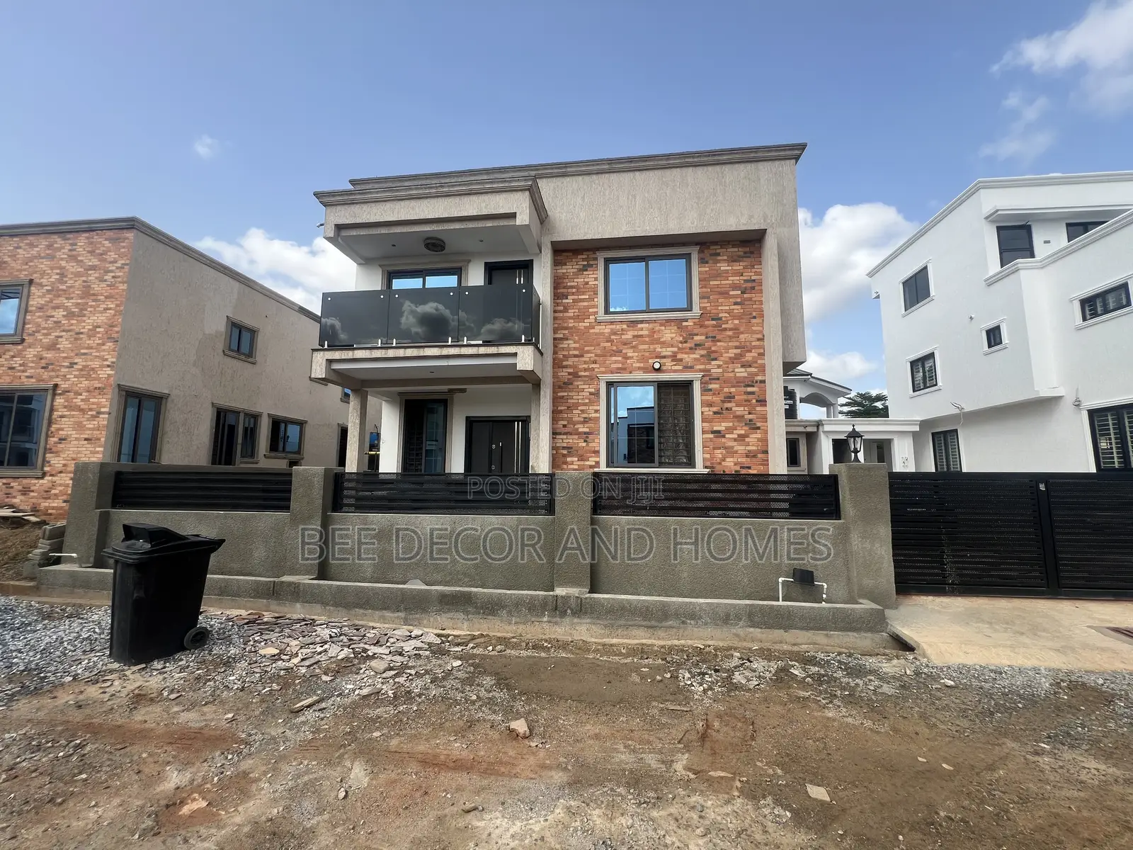 4bdrm House in Bee Decor &  Homes, East Legon for sale