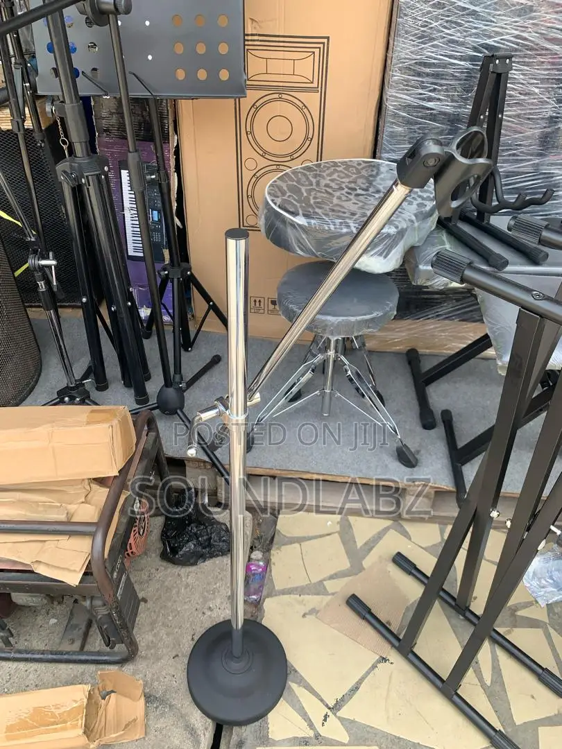 Metallic Microphone Stand