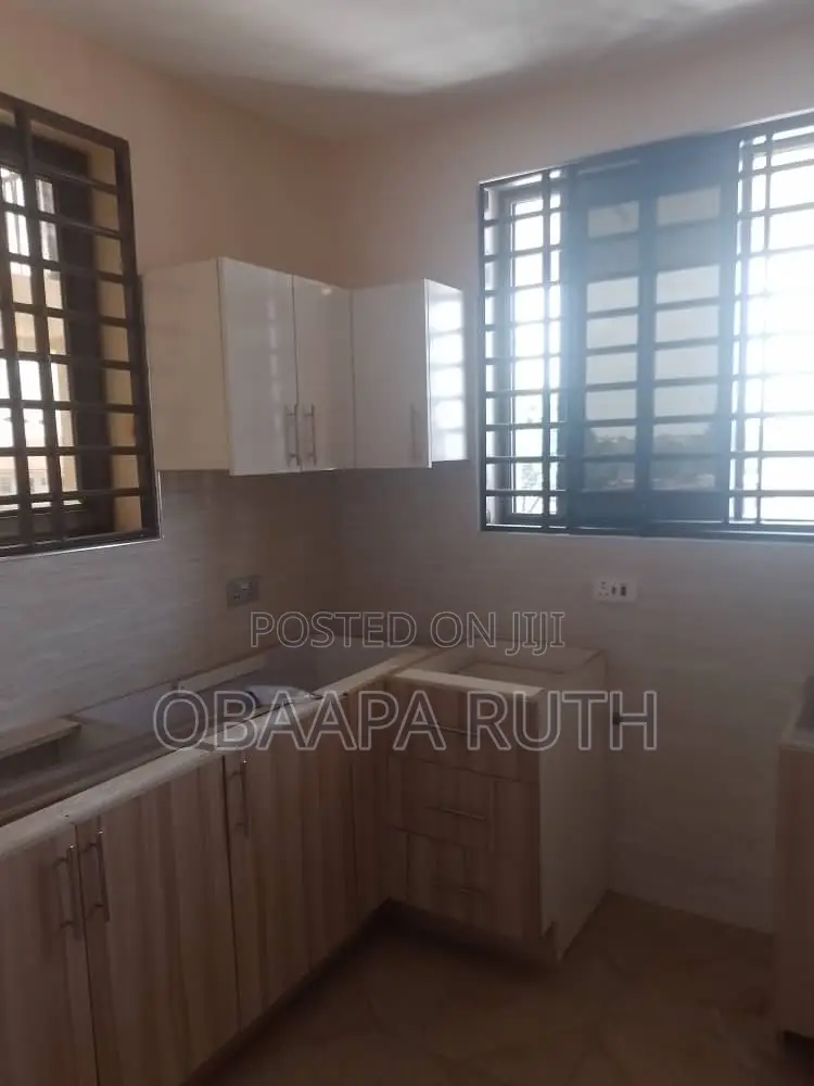2bdrm Apartment in Adjiriganor for rent