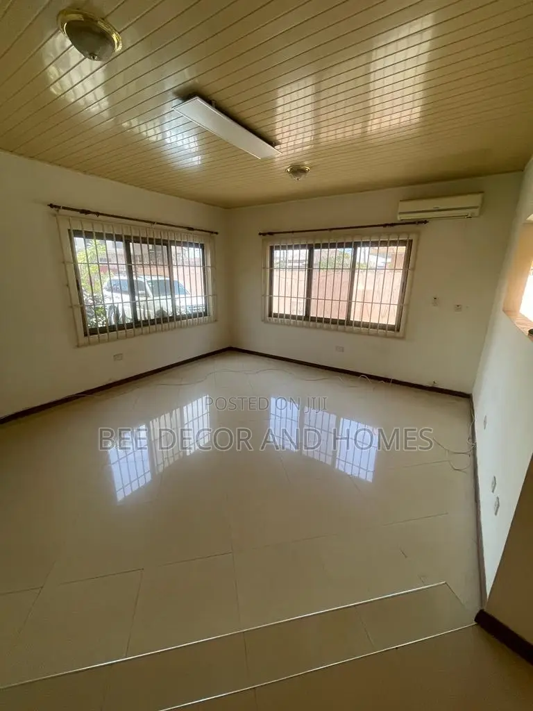 4bdrm House in Bee Decor $ Homes, East Legon for rent