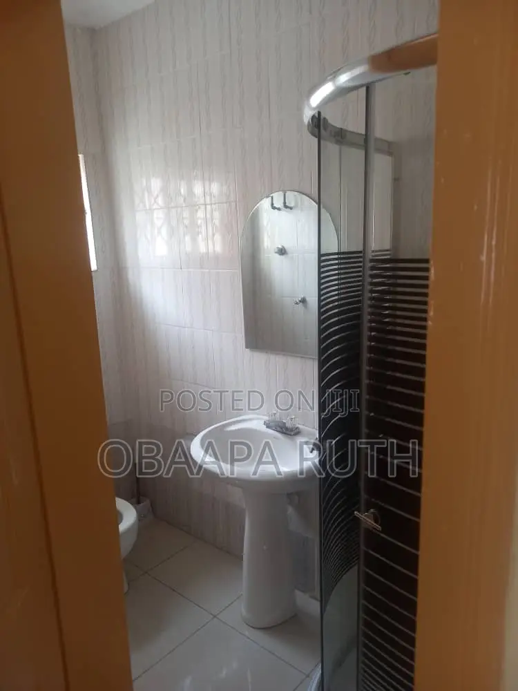 4bdrm Mansion in Spintex, Adjiriganor for rent