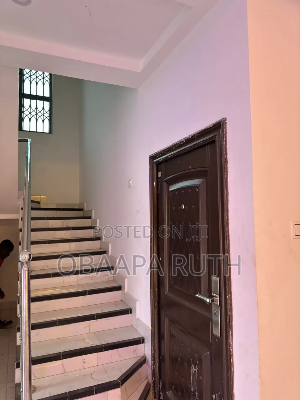 4bdrm Duplex in Lakeside, Adjiriganor for sale