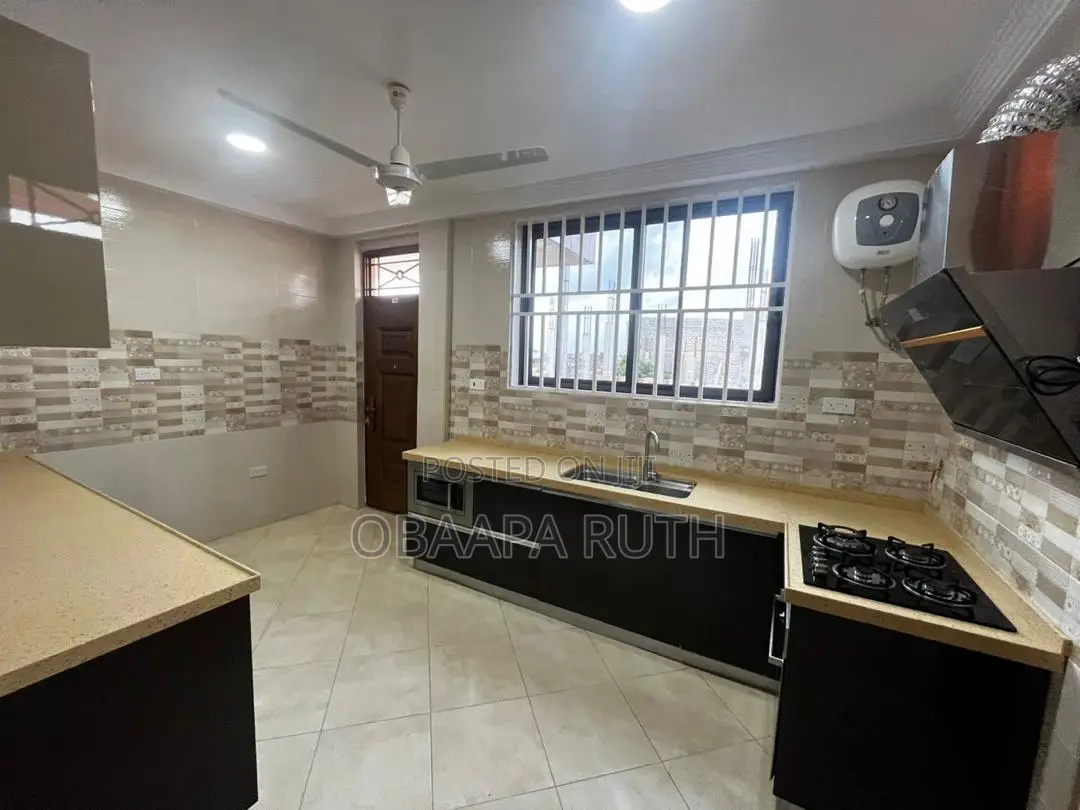 2bdrm Apartment in Adjiriganor for rent